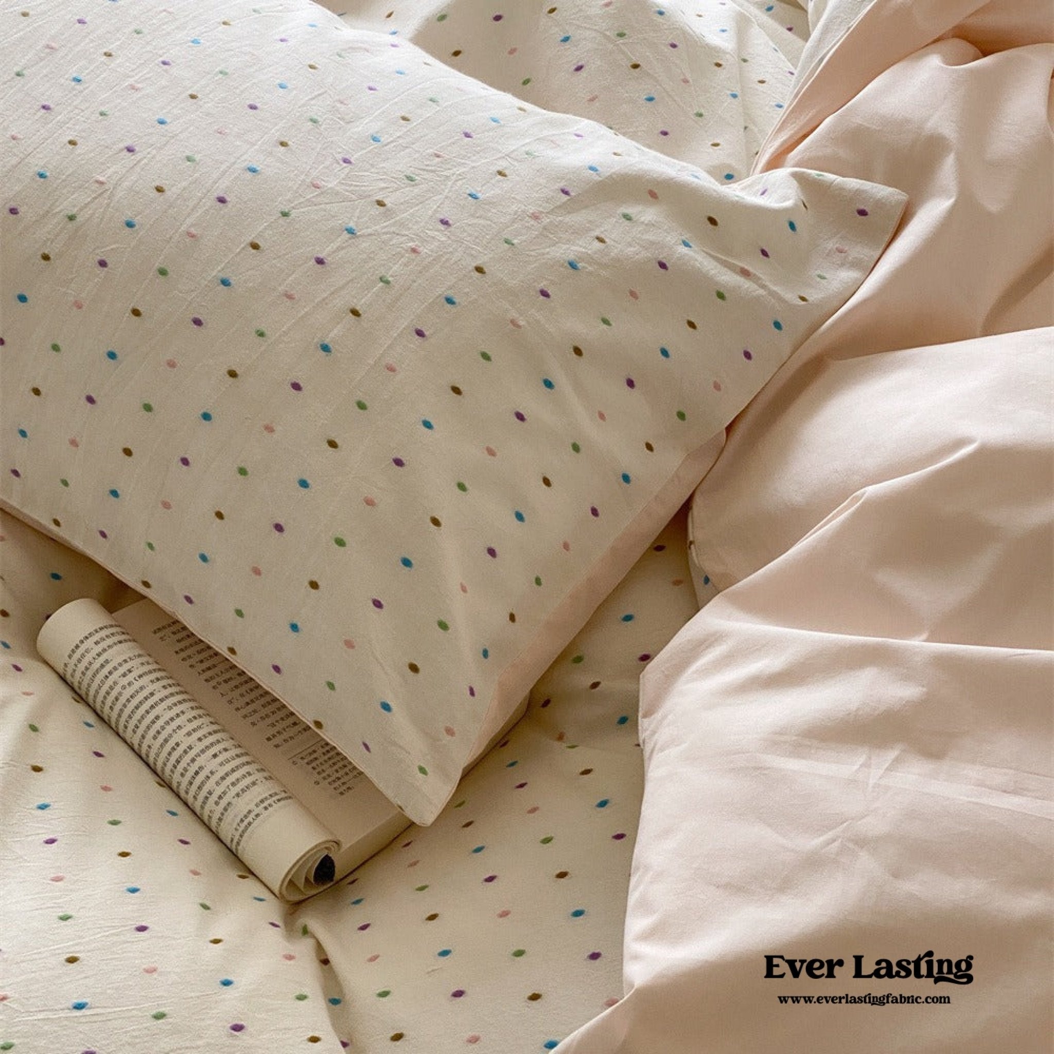 Iris Polka Dot Jacquard Bedding Bundle - Ever Lasting