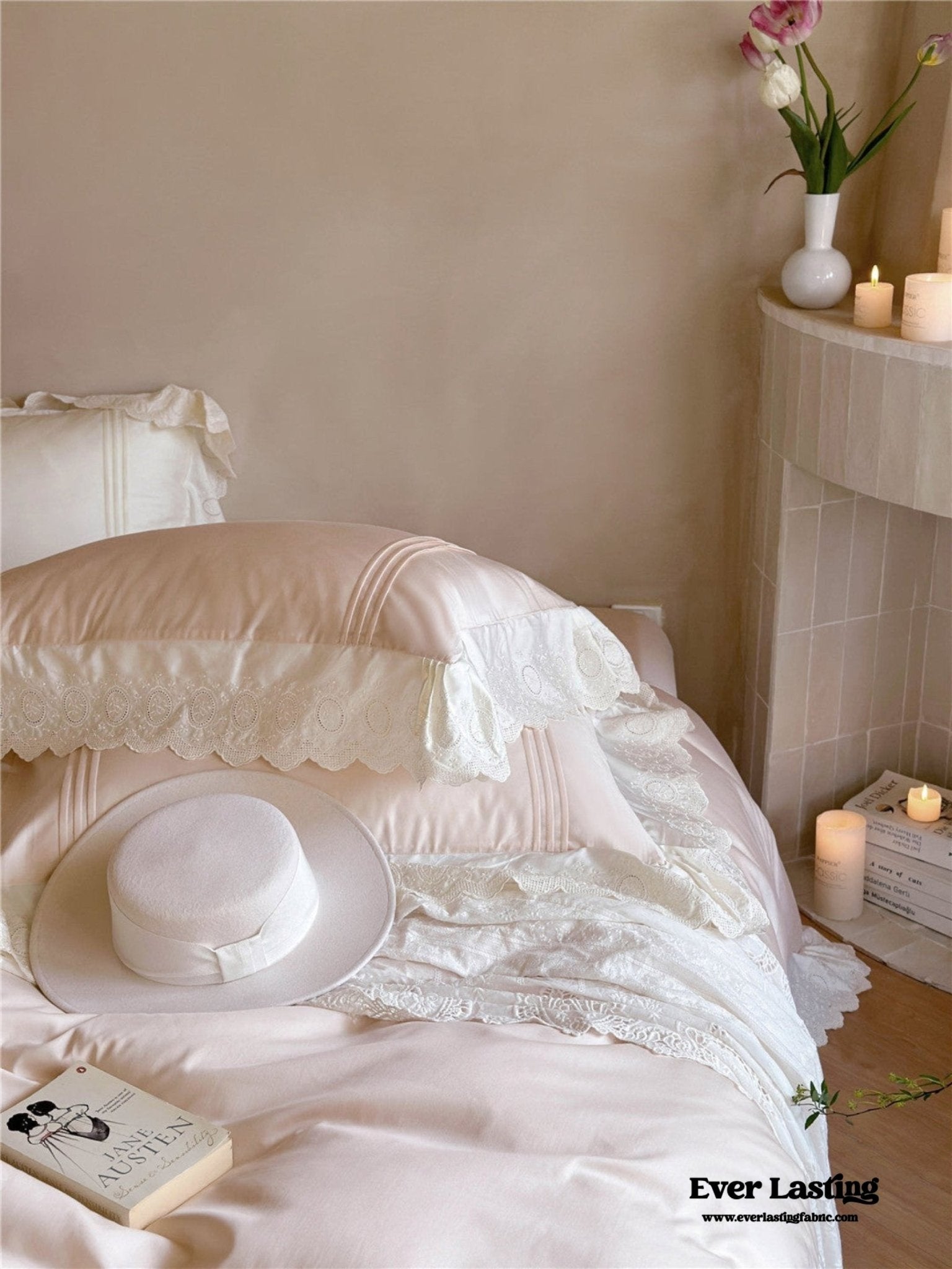 Isabelle Silky Cottage Ruffled Bedding Set / Pink - Ever Lasting