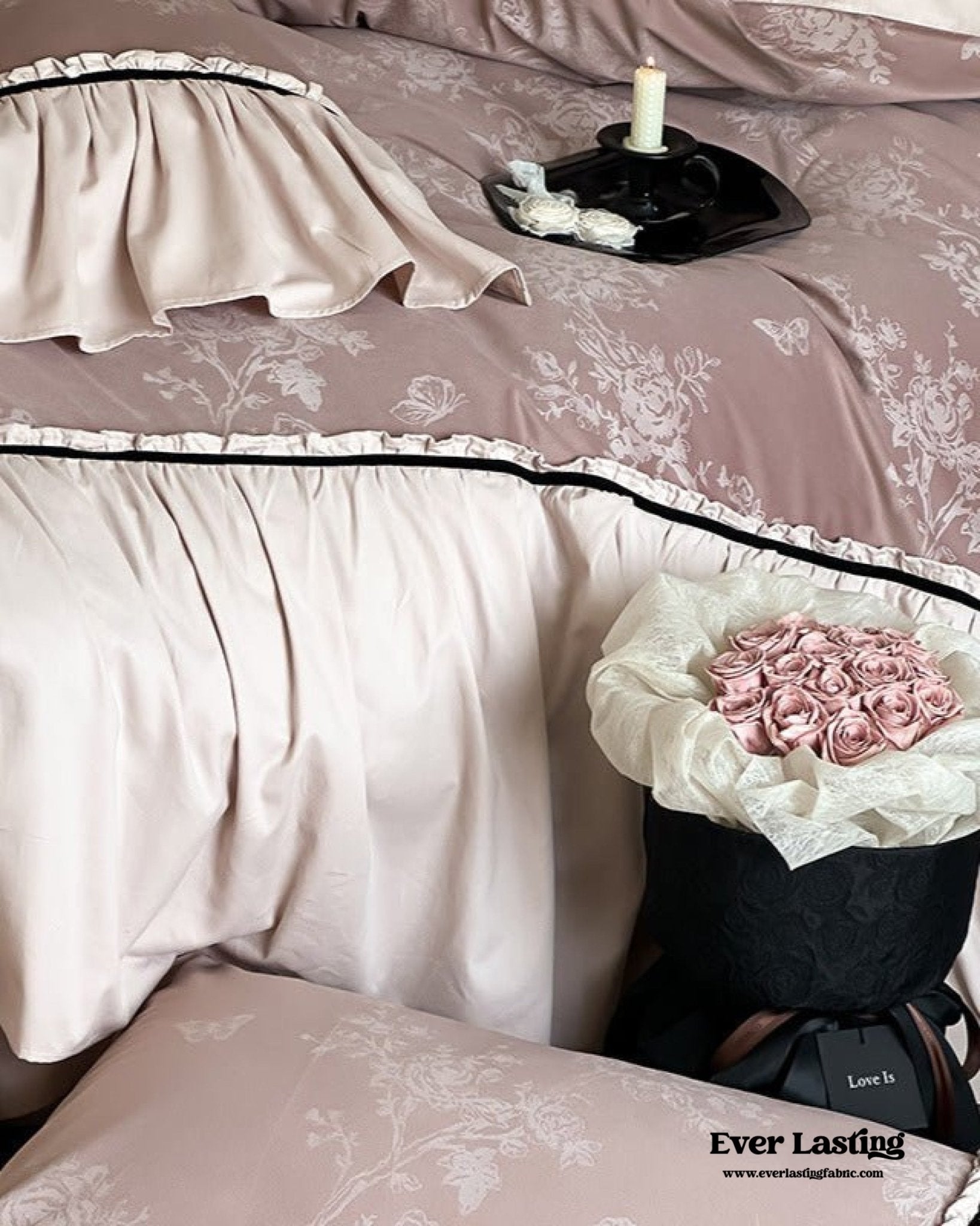 Jacquard Gilded Velvet Ruffled Bedding Bundle - Ever Lasting