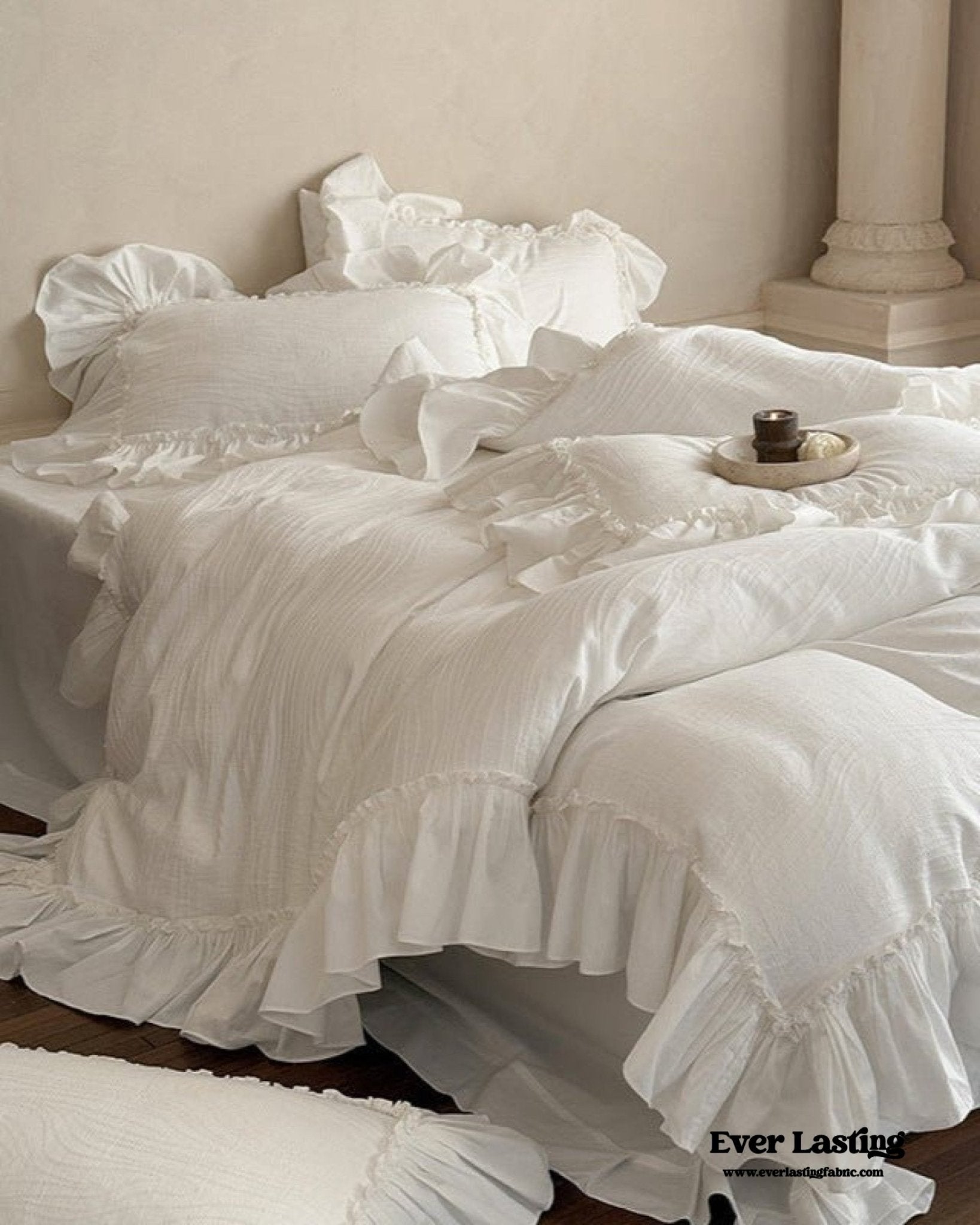 Jasmine White Ruffled Jacquard Bedding Set - Ever Lasting