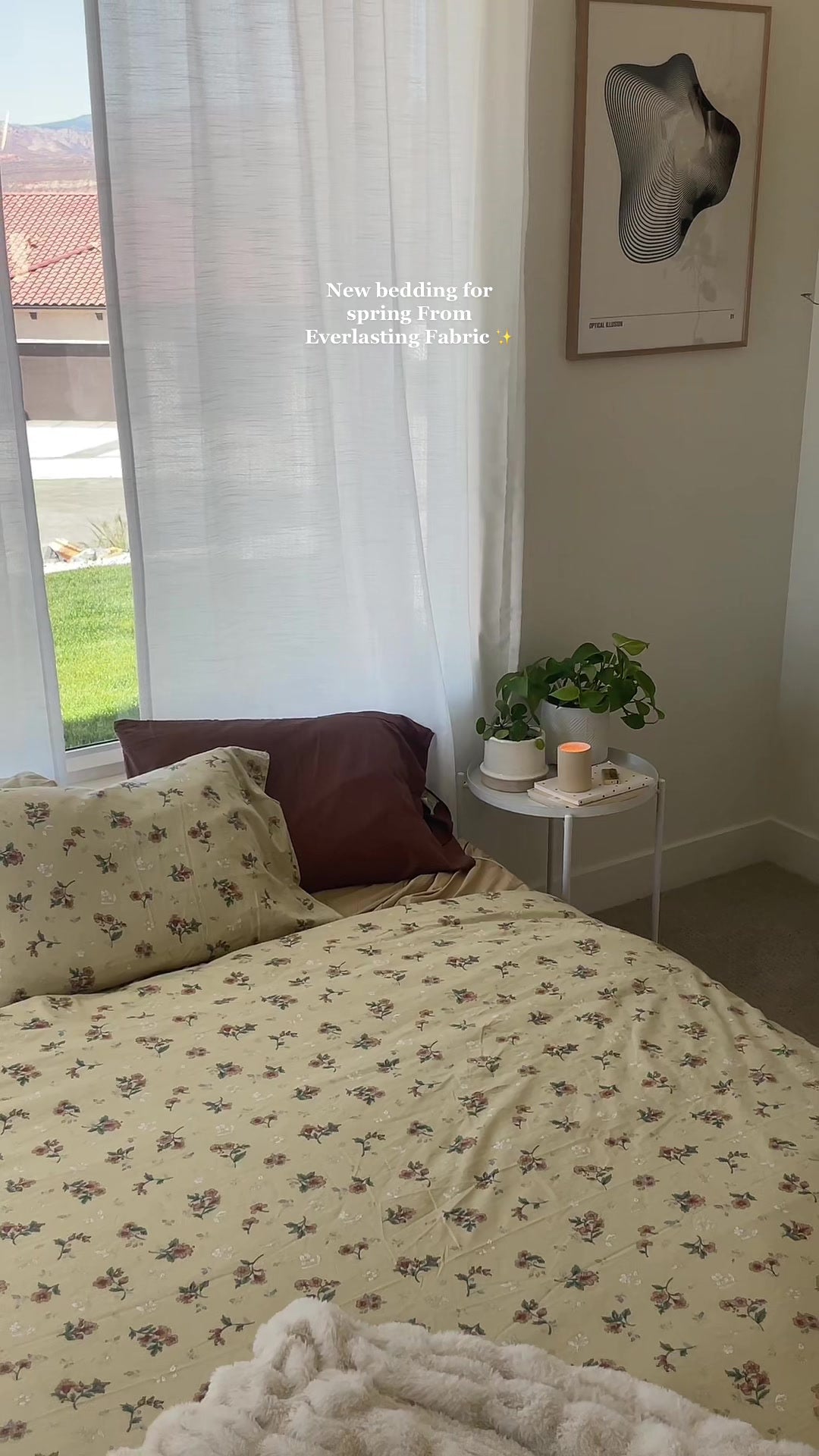 - Ever Lasting - Jersey Knit Cotton Floral Bedding Set / White + Dark Blue - Bedding Set - Ever Lasting