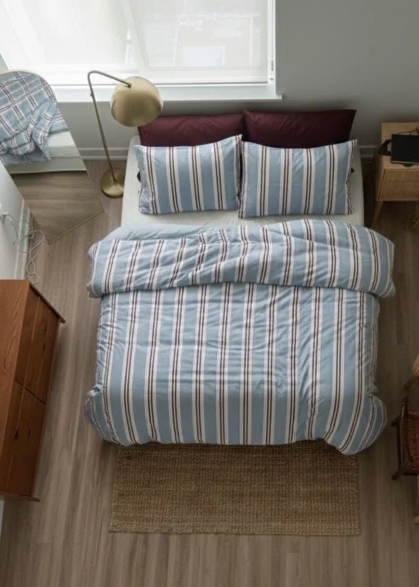 - Ever Lasting - Jersey Knit Retro Stripe Bedding Set / Blue + Burgundy - Bedding Set - Ever Lasting