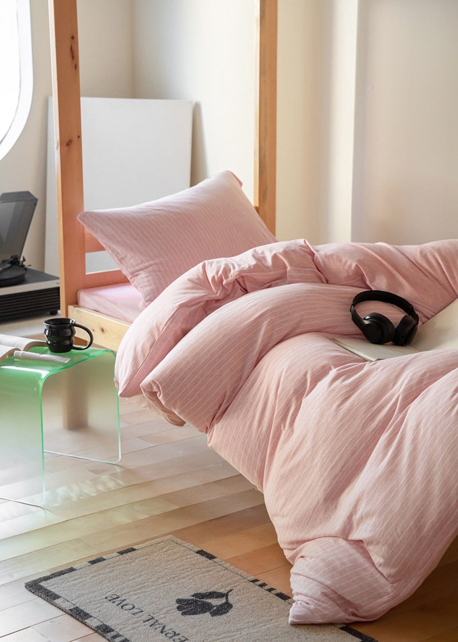 Jersey Knit Twin Dorm Bedding Bundle - Ever Lasting