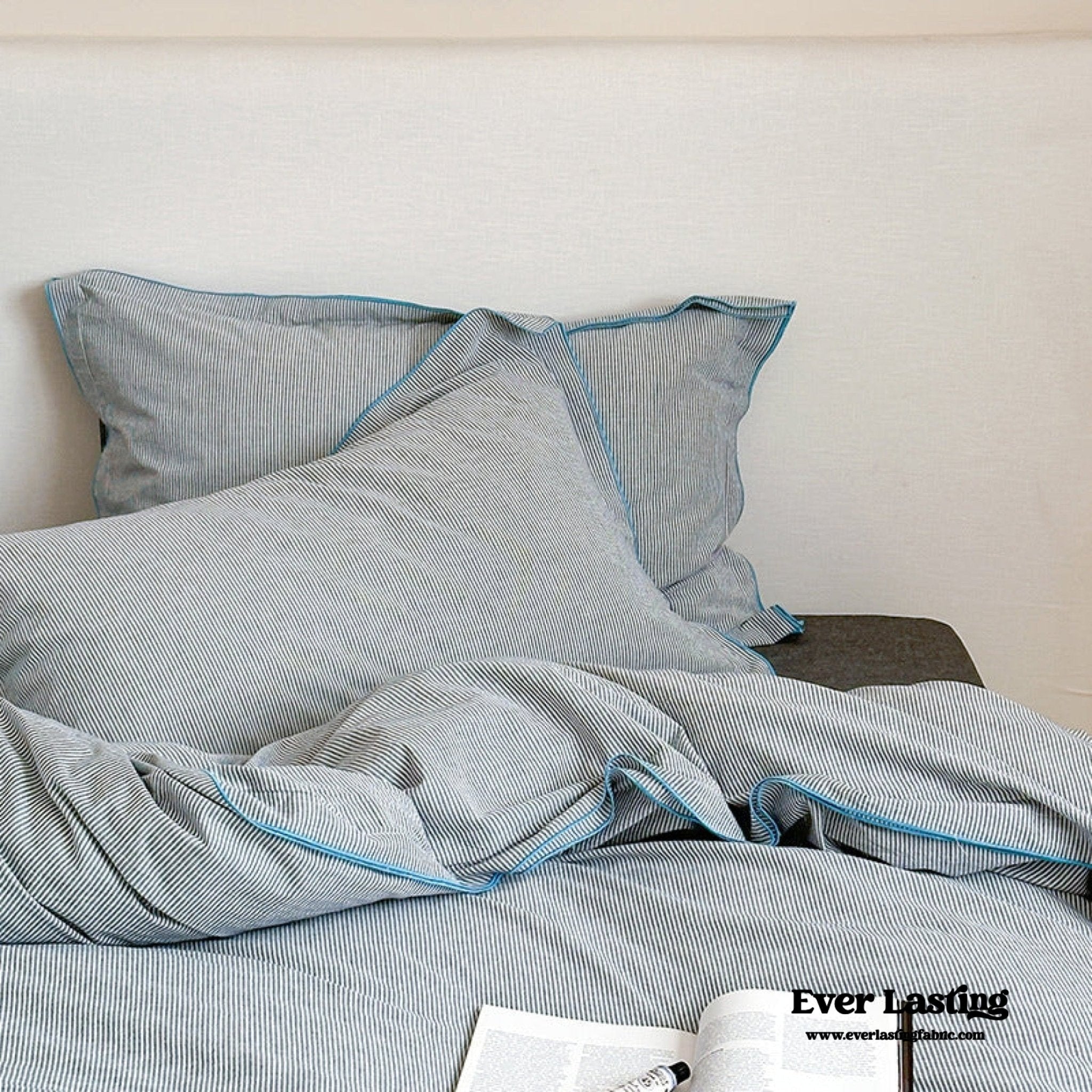 Joce Striped Bedding Set / Blue - Ever Lasting