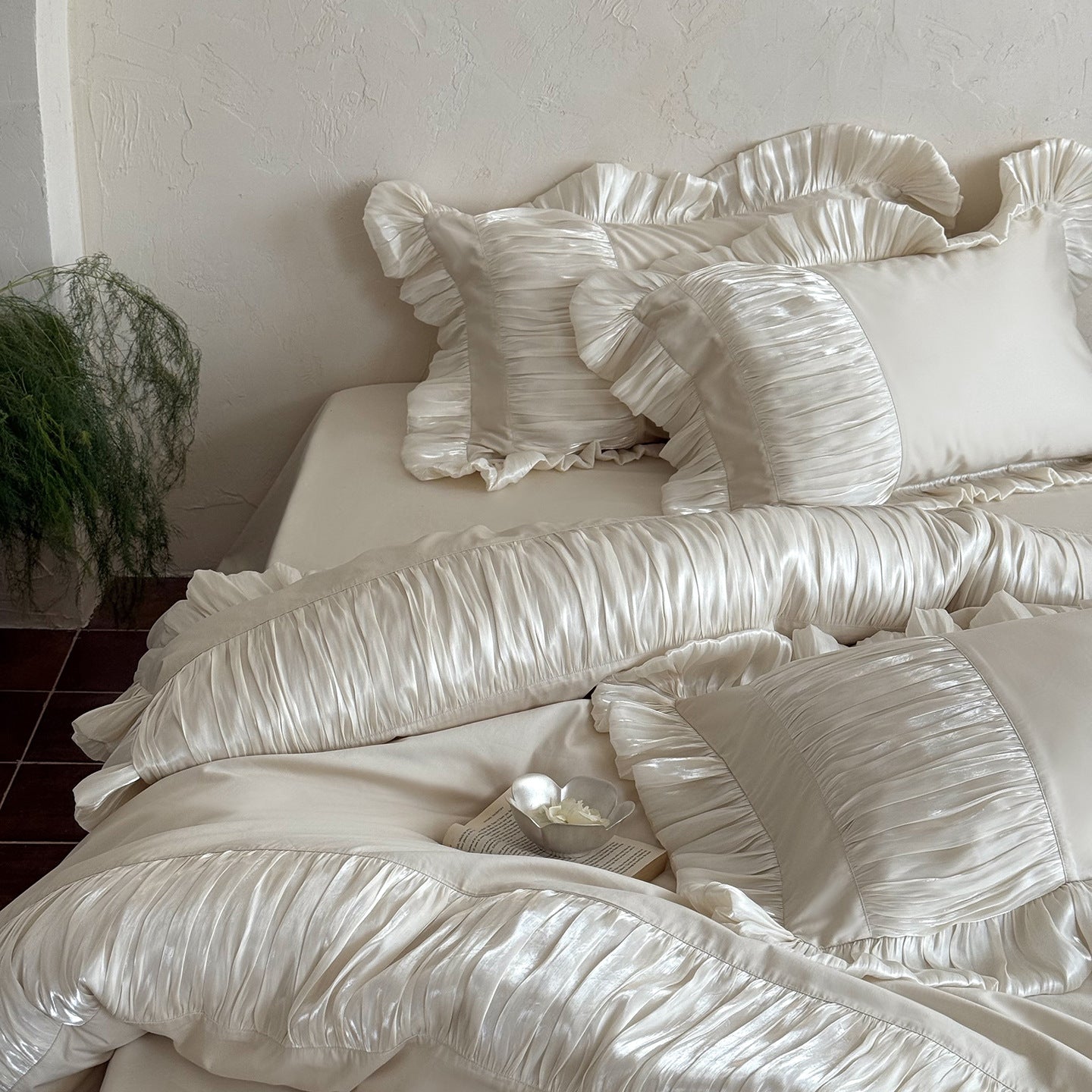 - Ever Lasting - Josephine Pleated Ruffle Bedding Bundle - Bedding Bundle - Ever Lasting
