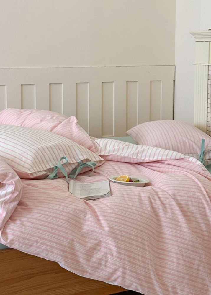 Josie Bow Tied Striped Bedding Set / Cream - Ever Lasting