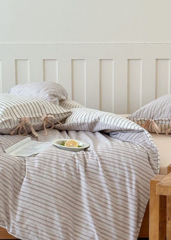 Josie Bow Tied Striped Bedding Set / Cream - Ever Lasting