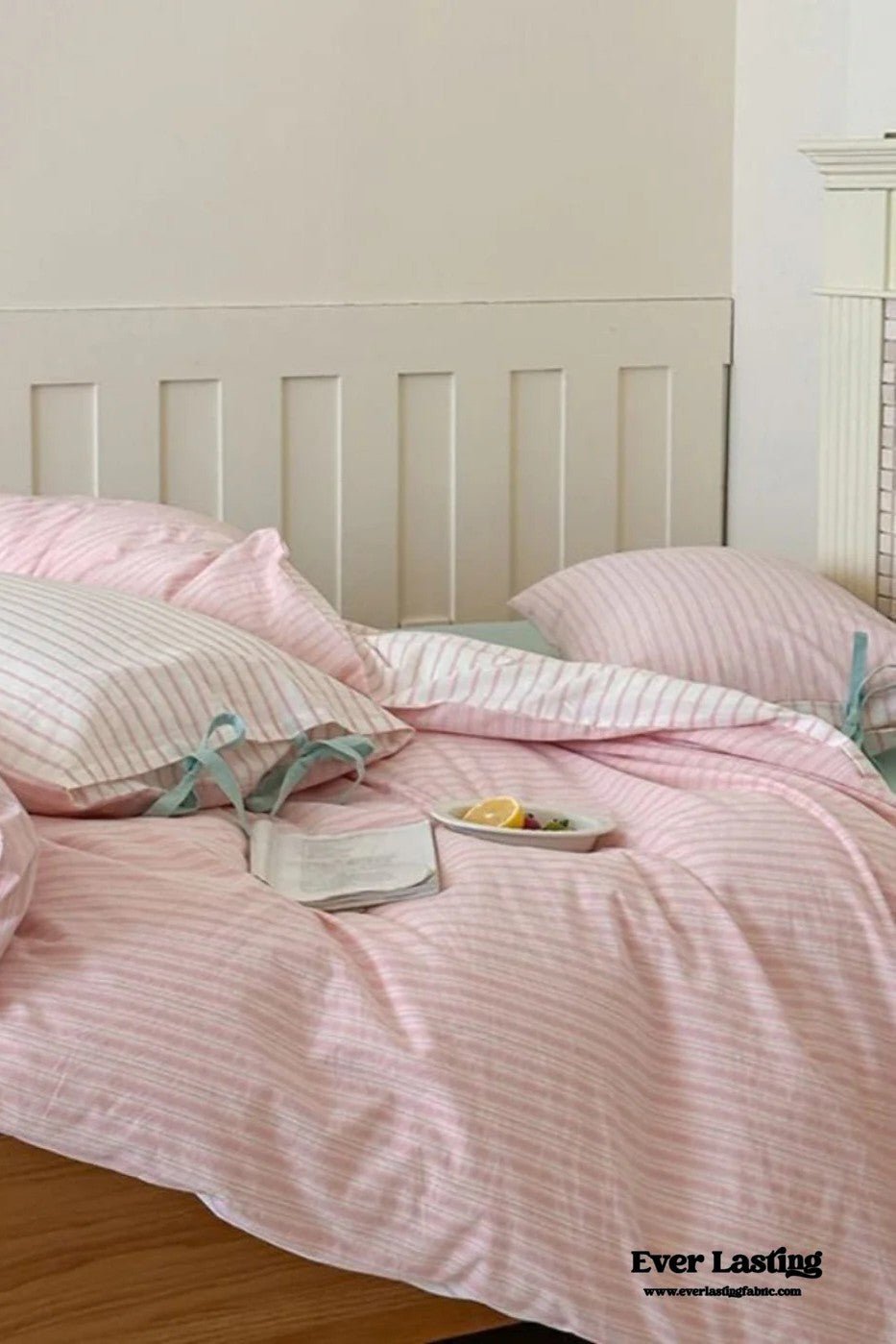 - Ever Lasting - Josie Bow Tied Striped Small Room Bedding Set / Pink - Bedding Set - Ever Lasting
