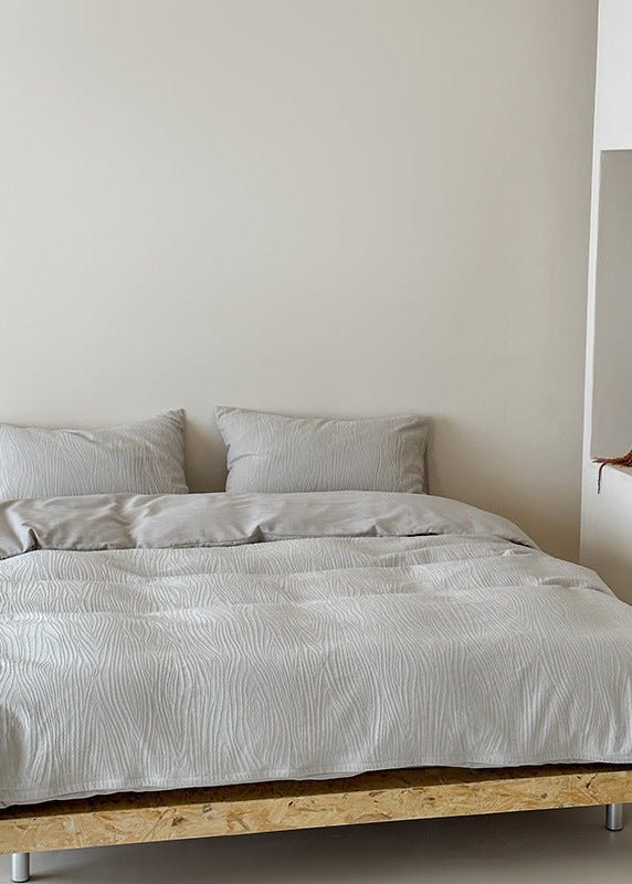 - Ever Lasting - Kinsley Jacquard Bedding Set / Black - Bedding Set - Ever Lasting