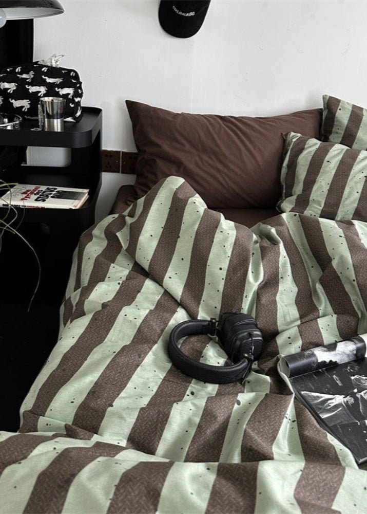Liam Striped Bedding Set / Green - Ever Lasting
