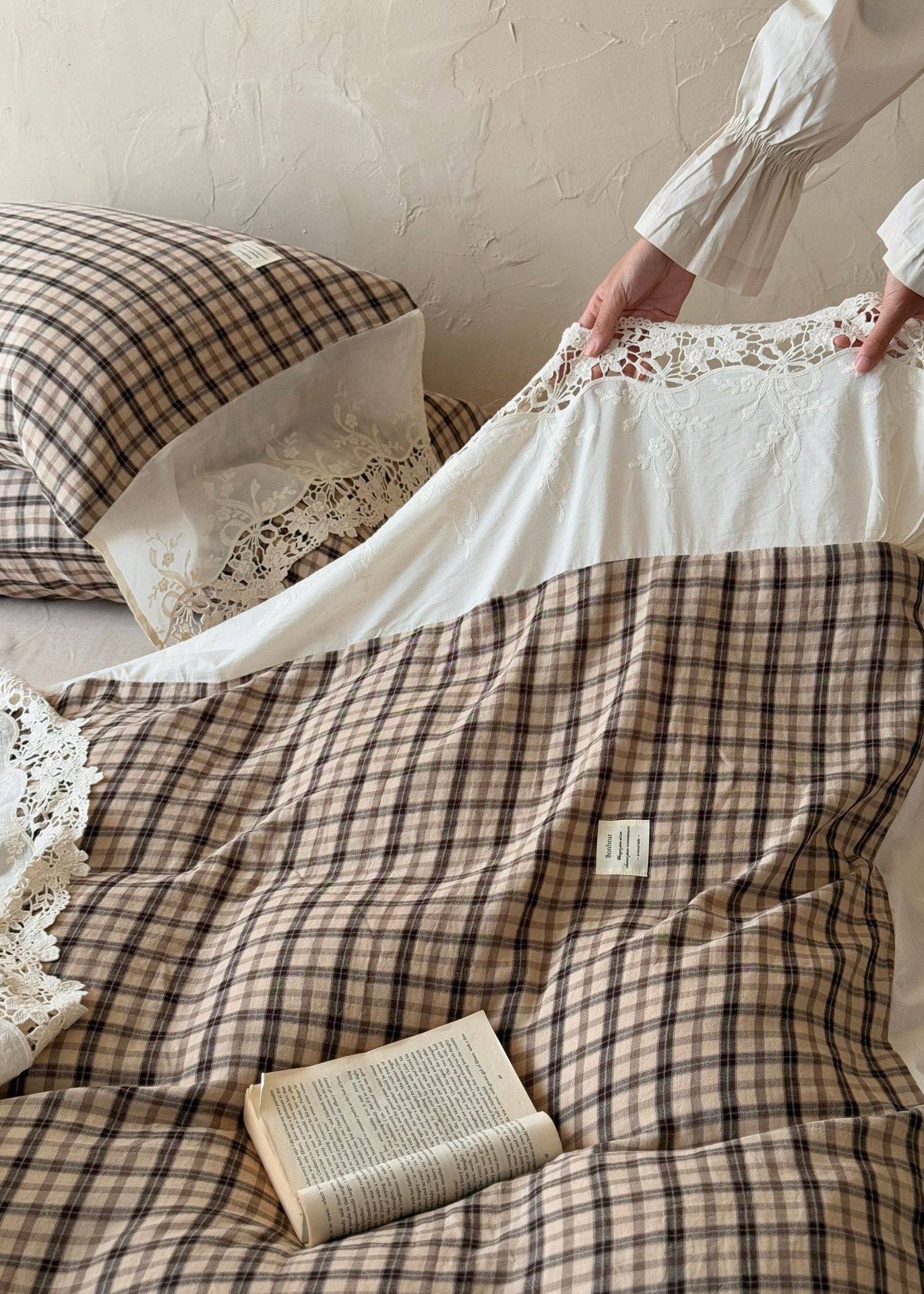 - Ever Lasting - Lilliana Gingham Ruffle Lace Bedding Set / Green - Bedding Set - Ever Lasting