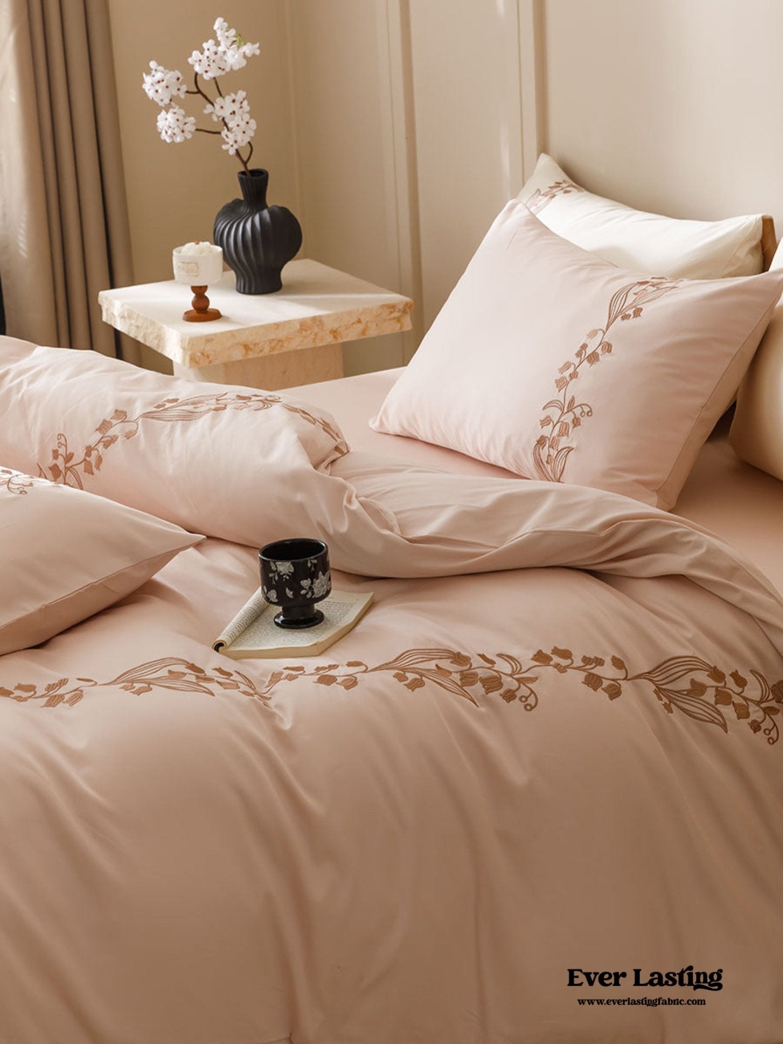 Lily of the Valley Embroidered Silky Bedding Set / Cream - Ever Lasting