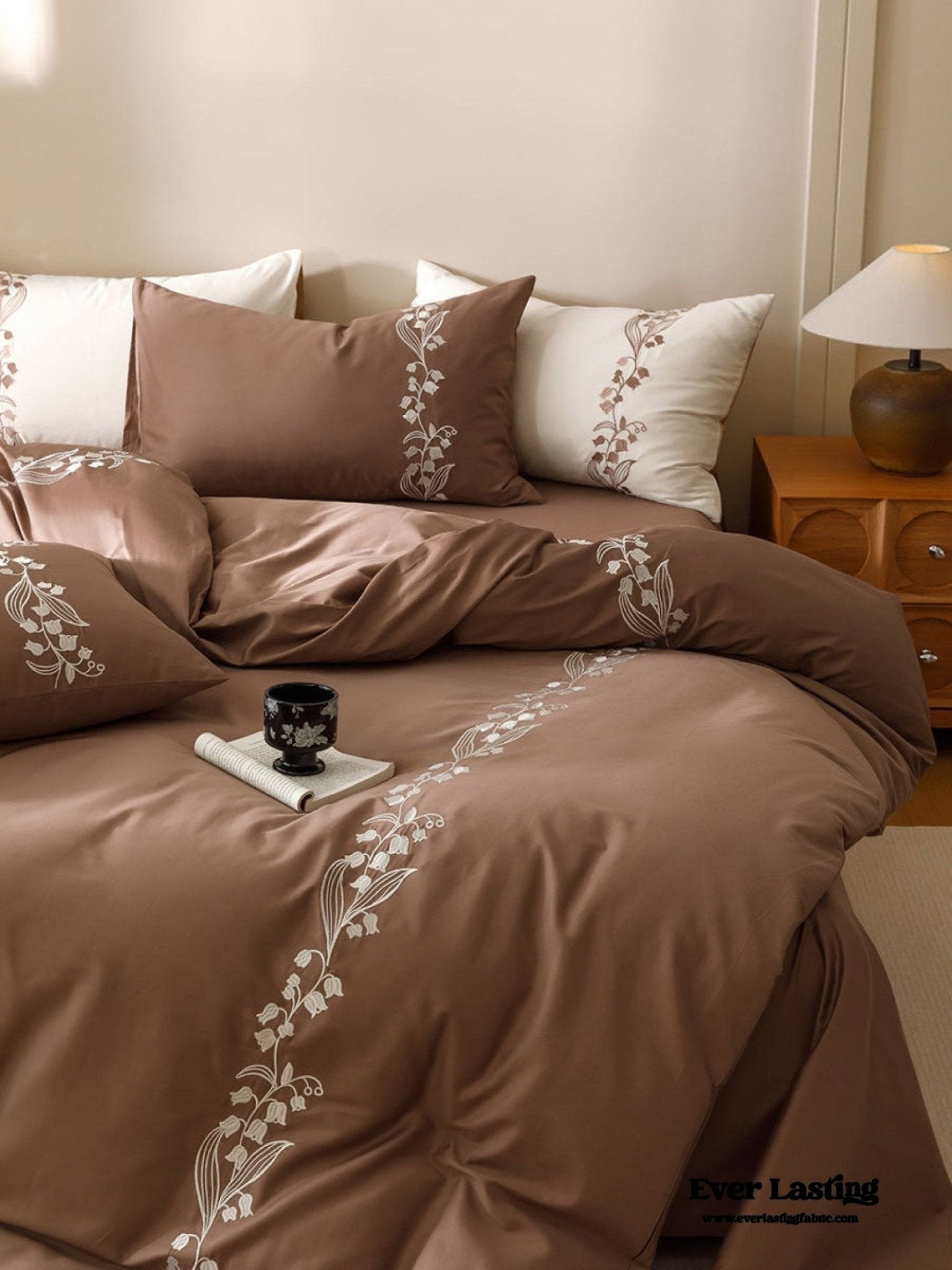 Lily of the Valley Embroidered Silky Bedding Set / Pink - Ever Lasting