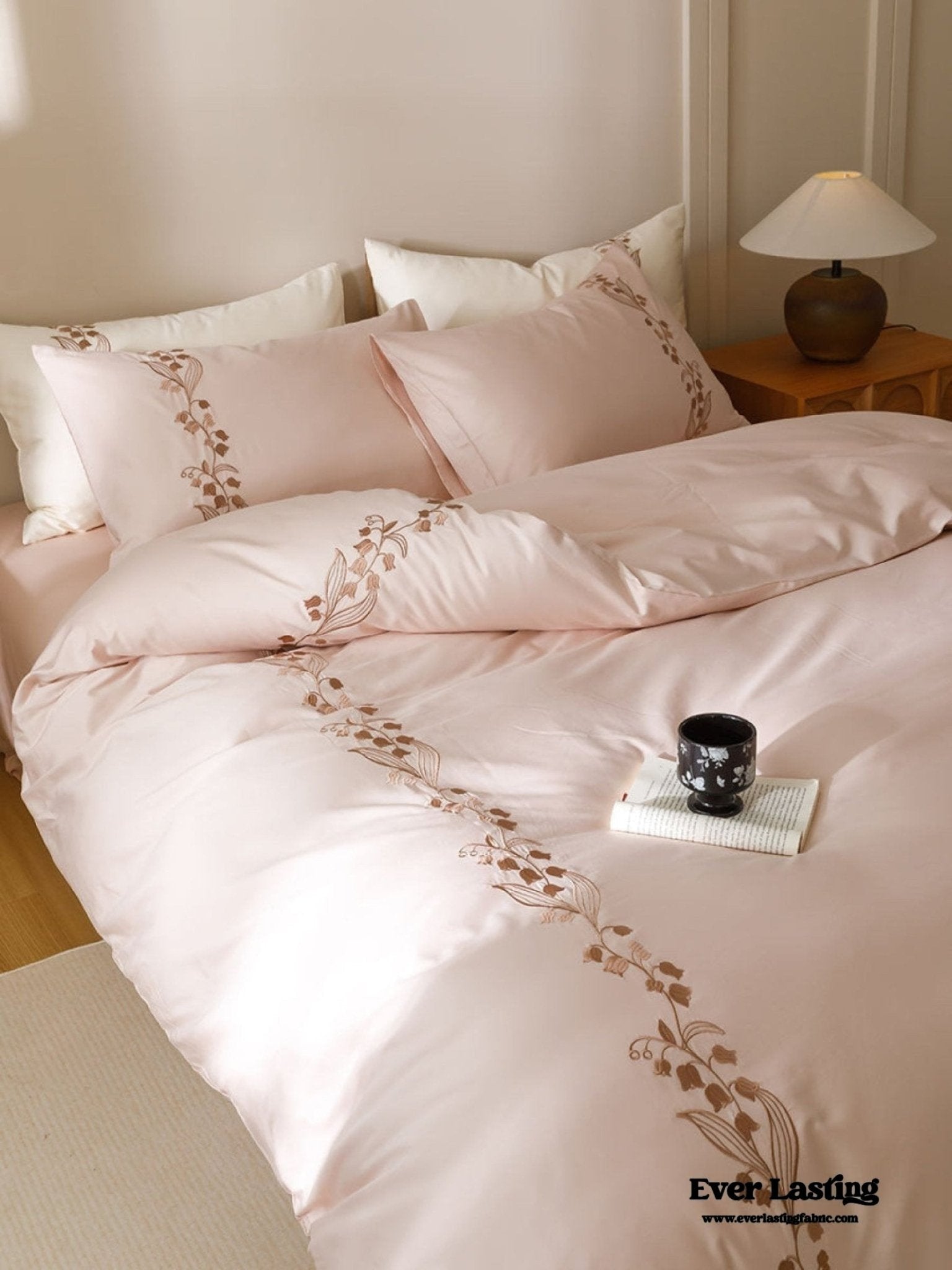 Lily of the Valley Embroidered Silky Bedding Set / Purple - Ever Lasting
