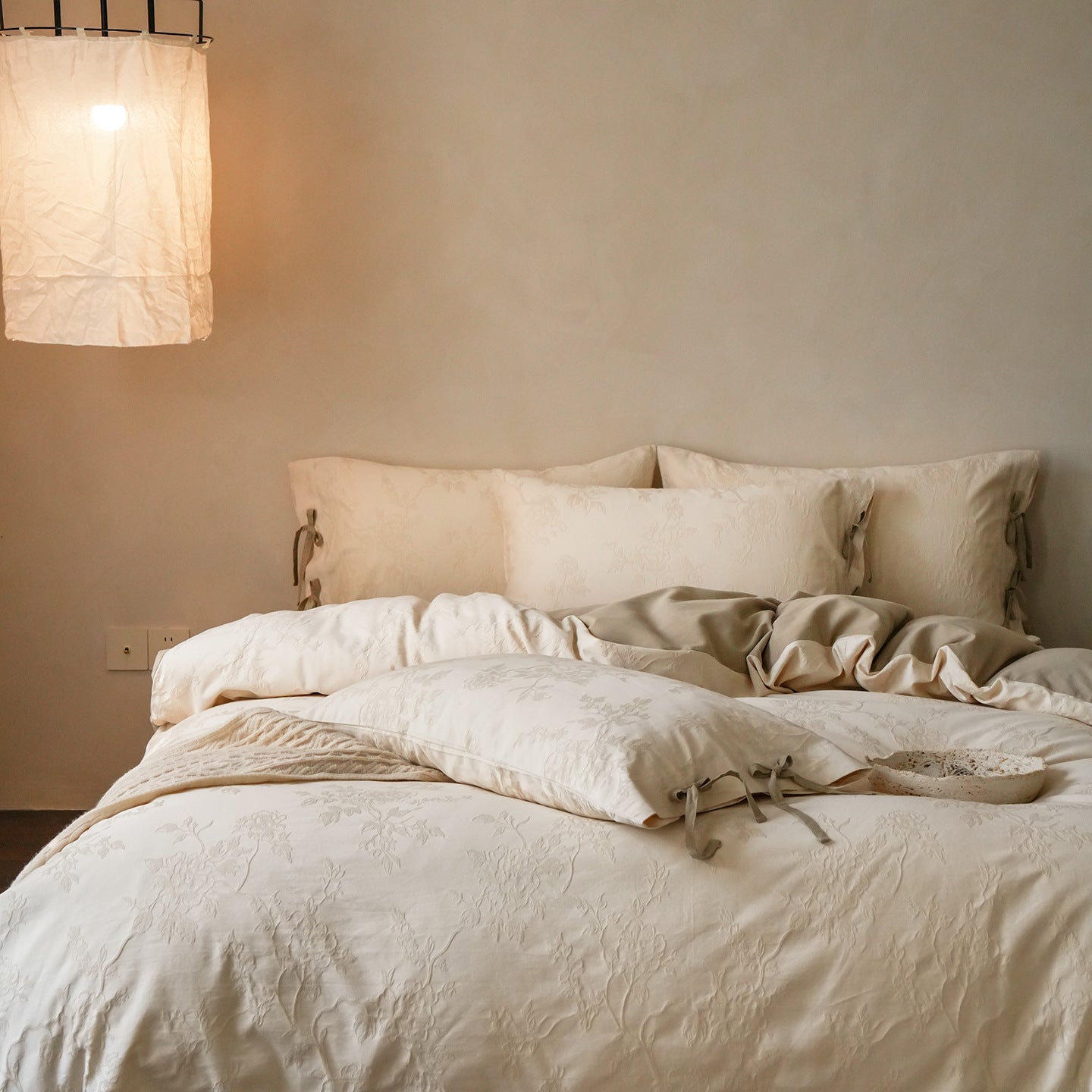 - Ever Lasting - Liora Ribbon Bow Tied Floral Bedding Set / Purple - Bedding Set - Ever Lasting