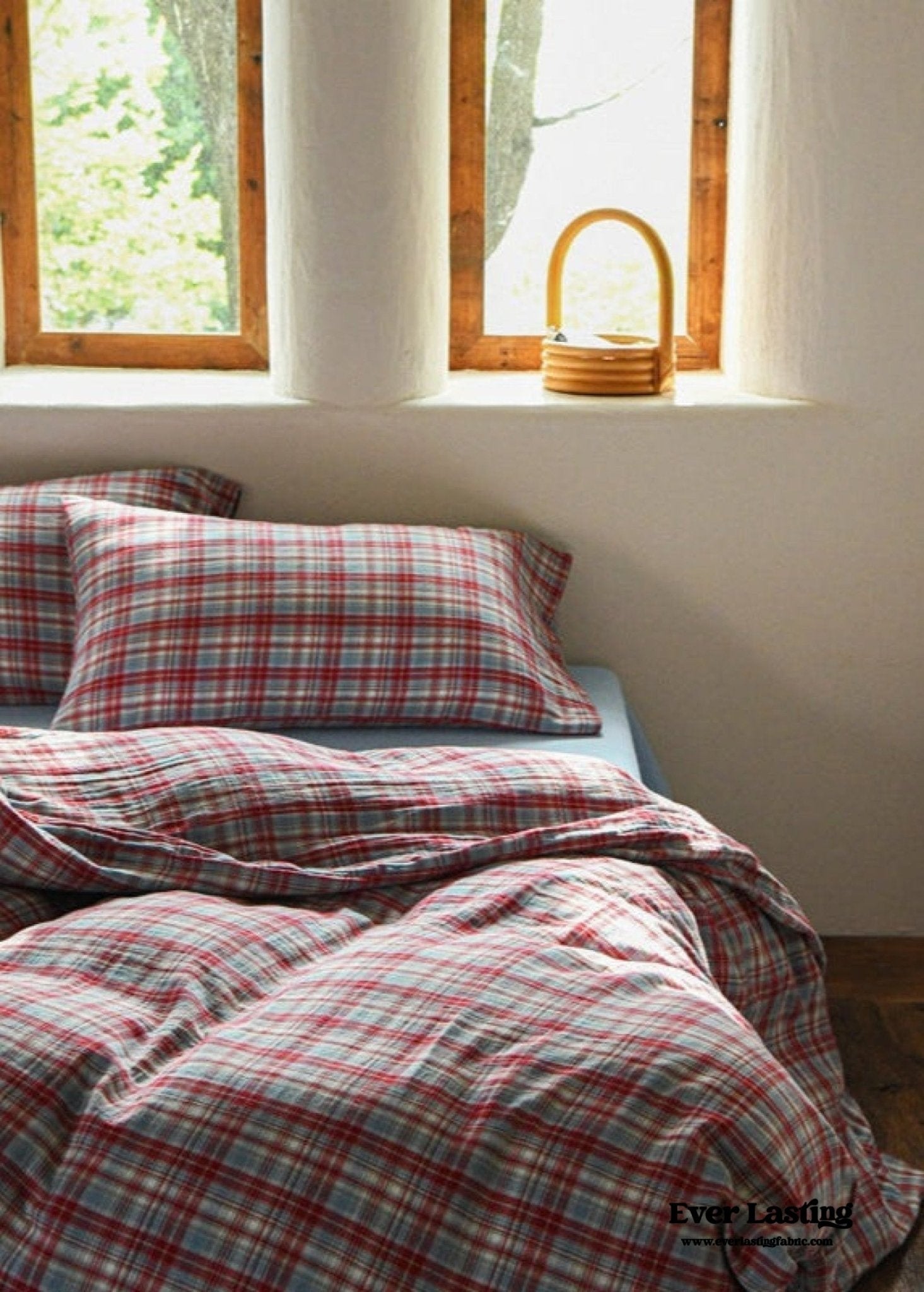 Lucas Gingham Jacquard Bedding Set / Red - Ever Lasting