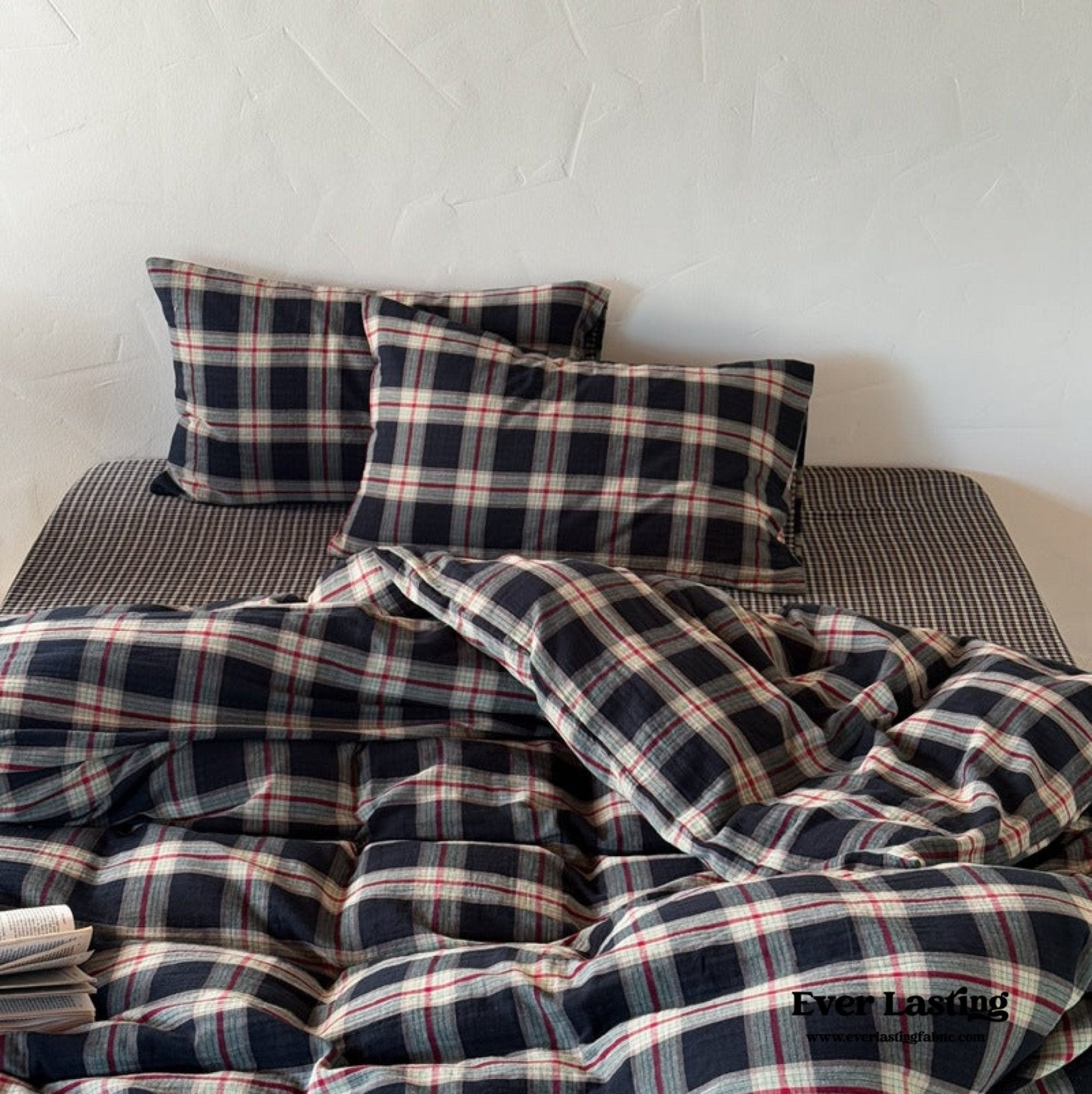 Lucas Gingham Jacquard Bedding Set / Red - Ever Lasting