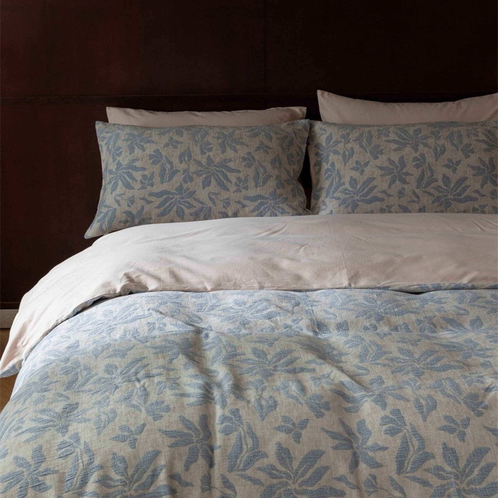 Lucien Silky Vintage Jacquard Bedding Bundle - Ever Lasting