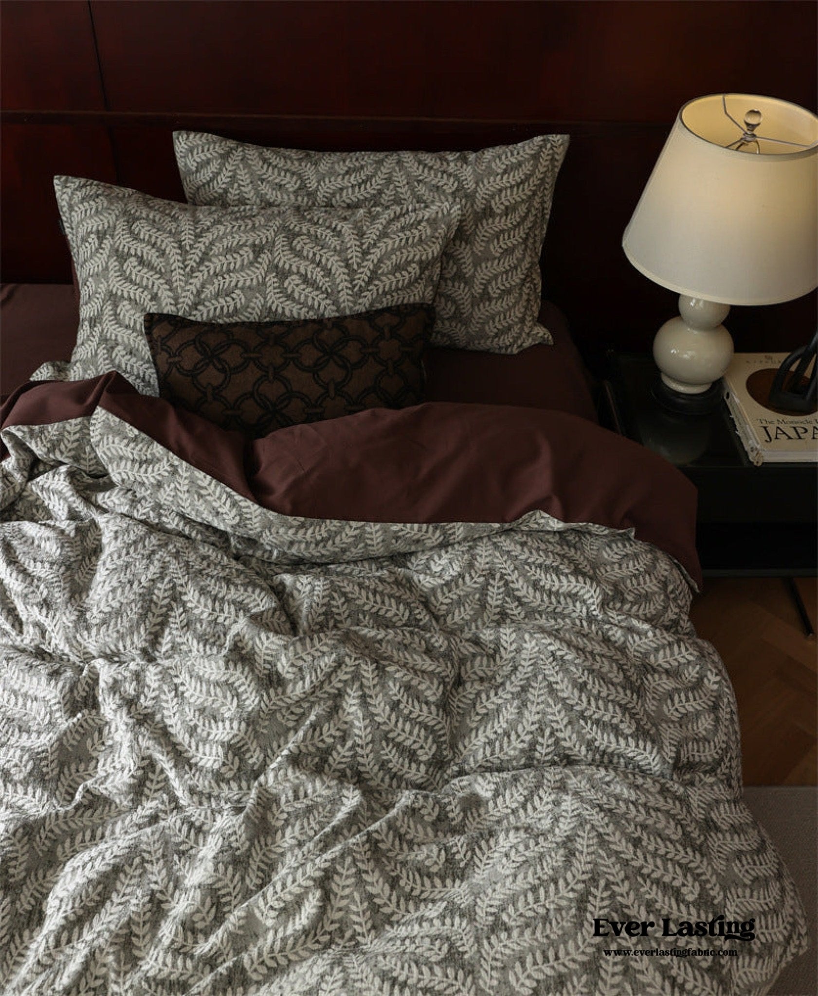 Lucien Silky Vintage Jacquard Bedding Set / Brown - Ever Lasting