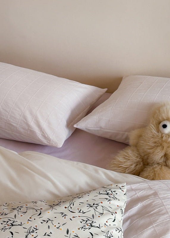 Lucy Gingham Textured Bedding Bundle (with Pillowcase Mixed Floral) - Ever Lasting