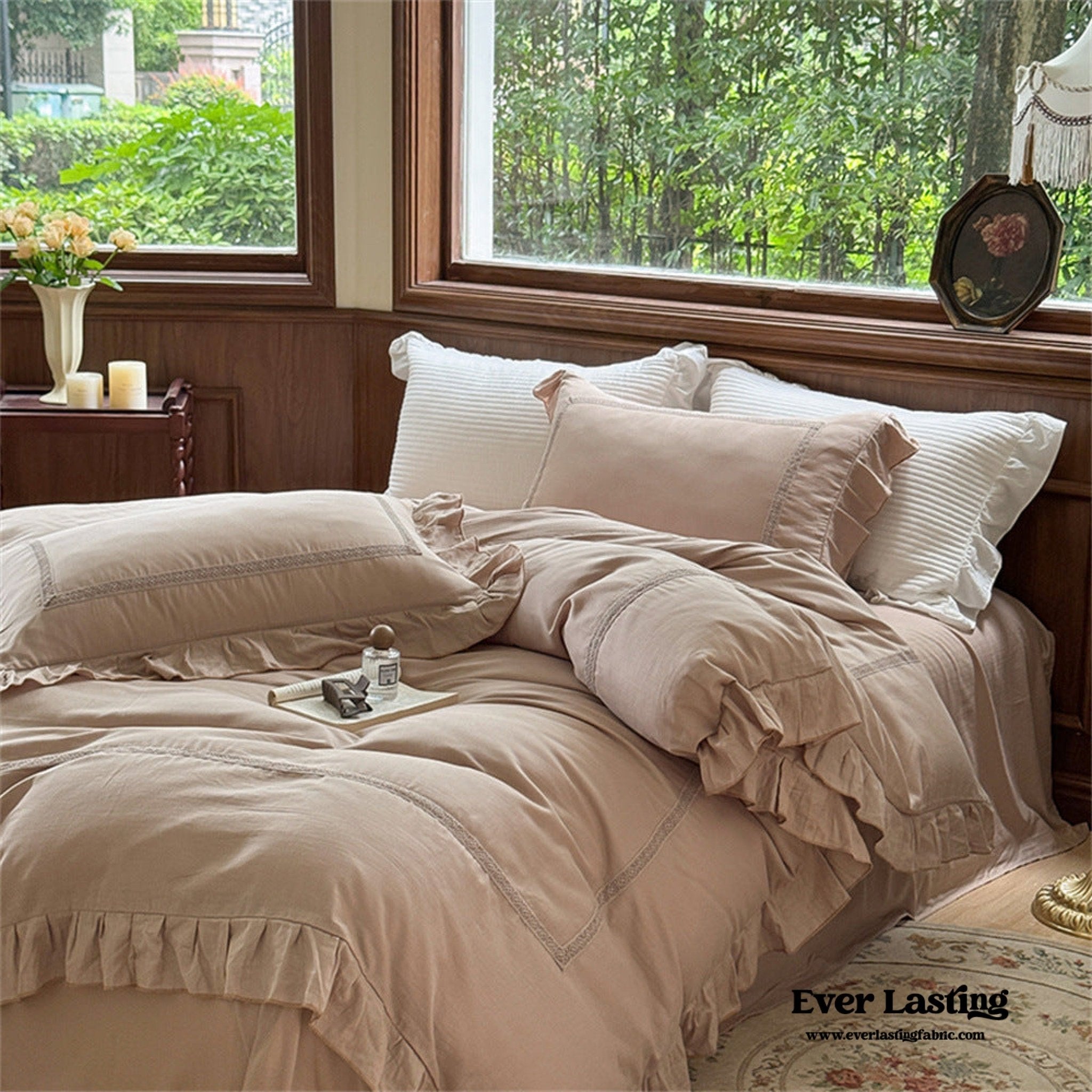 Madeleine Lace Double Gauze Ruffle Bedding Set / Brown - Ever Lasting