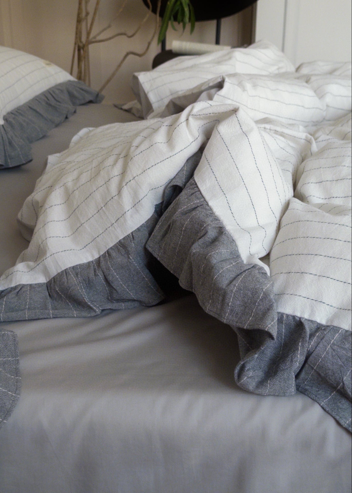 -Ever Lasting - Madison Striped Ruffle Bedding Set / Gray -Bedding Set -Ever Lasting