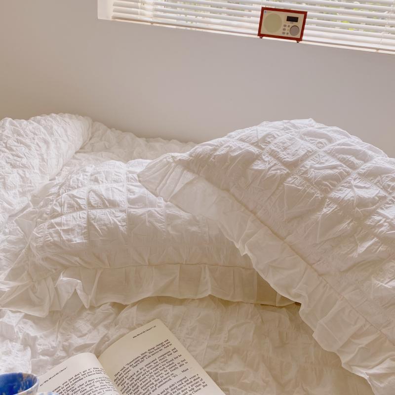 - Ever Lasting - Marshmallow Puff Ruffle Bedding Set / White - Bedding Set - Ever Lasting