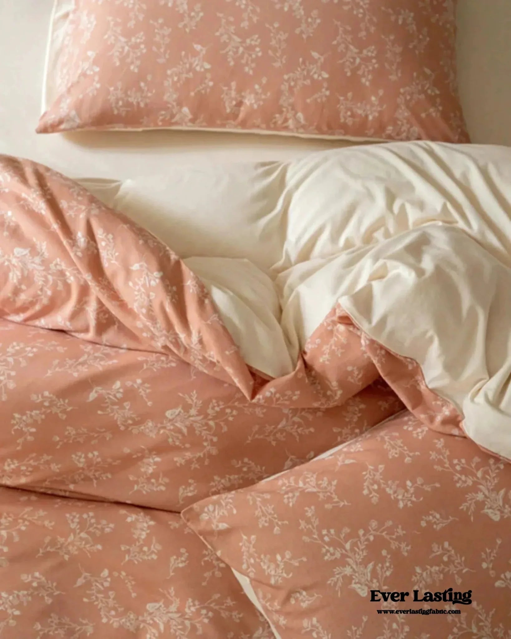 Mathilde Flower Field Jersey Knit Bedding Bundle - Ever Lasting