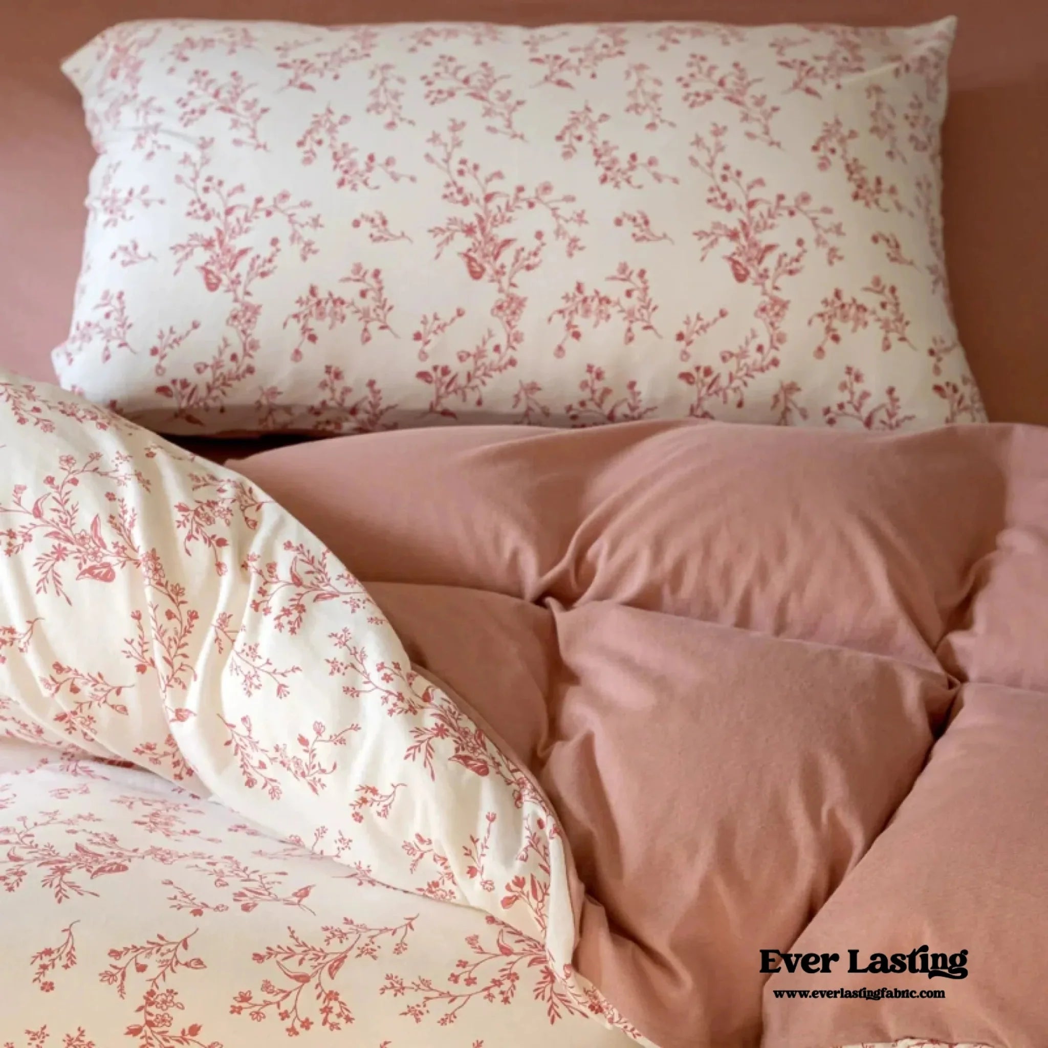 Mathilde Flower Field Jersey Knit Bedding Set / Pink - Ever Lasting