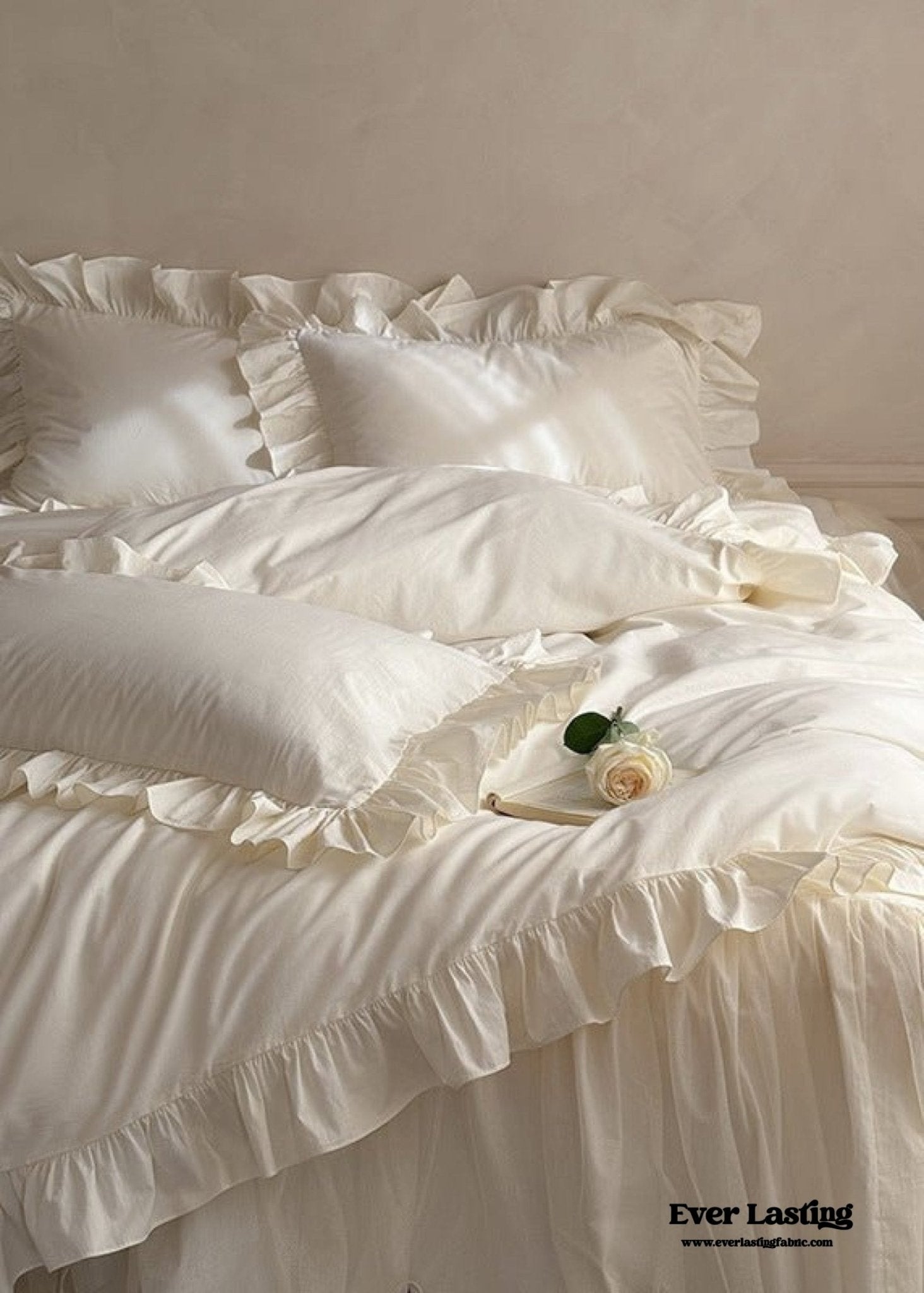 Mila Lace Ruffle Pastel Bedding Set / White - Ever Lasting