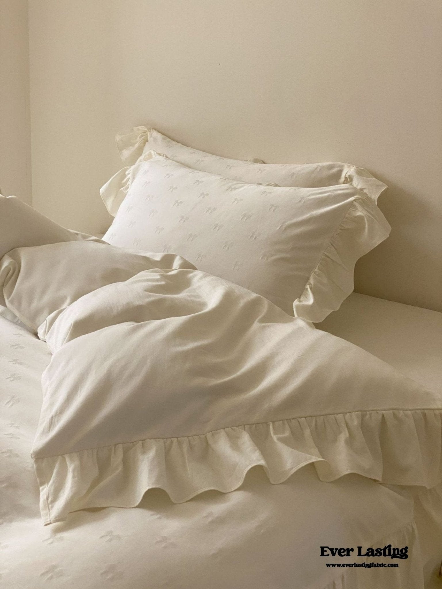 Milena Ribbon Bow Ruffle Bedding Set - Ever Lasting