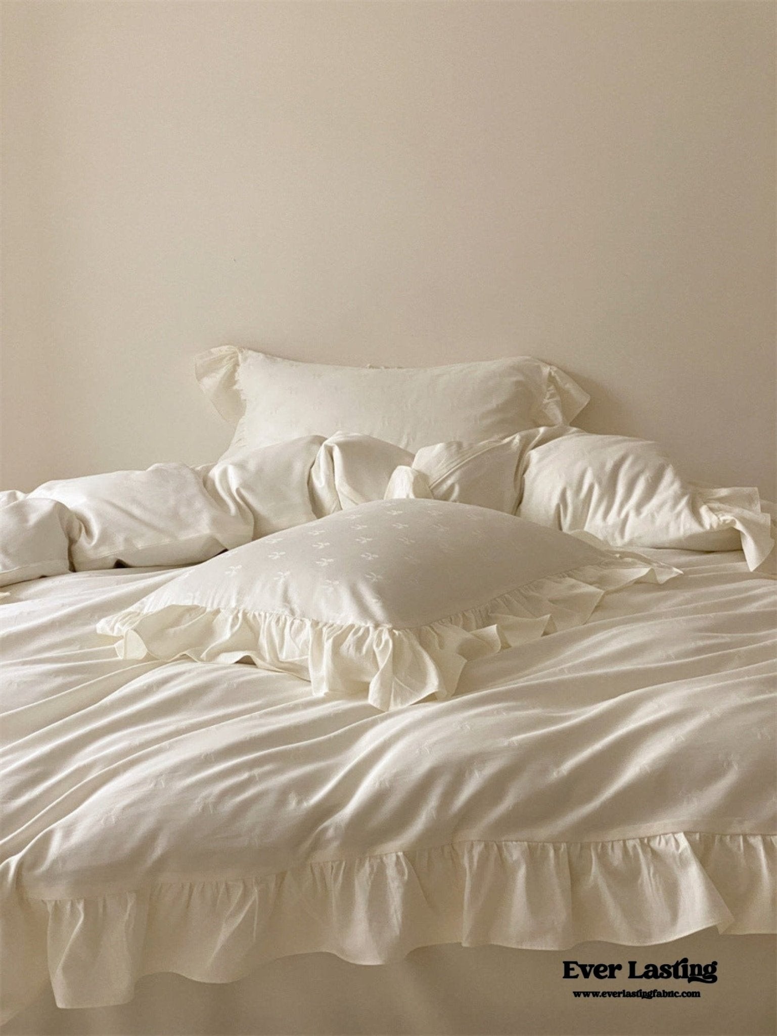 Mimi Ribbon Ruffle White Bedding Set - Ever Lasting