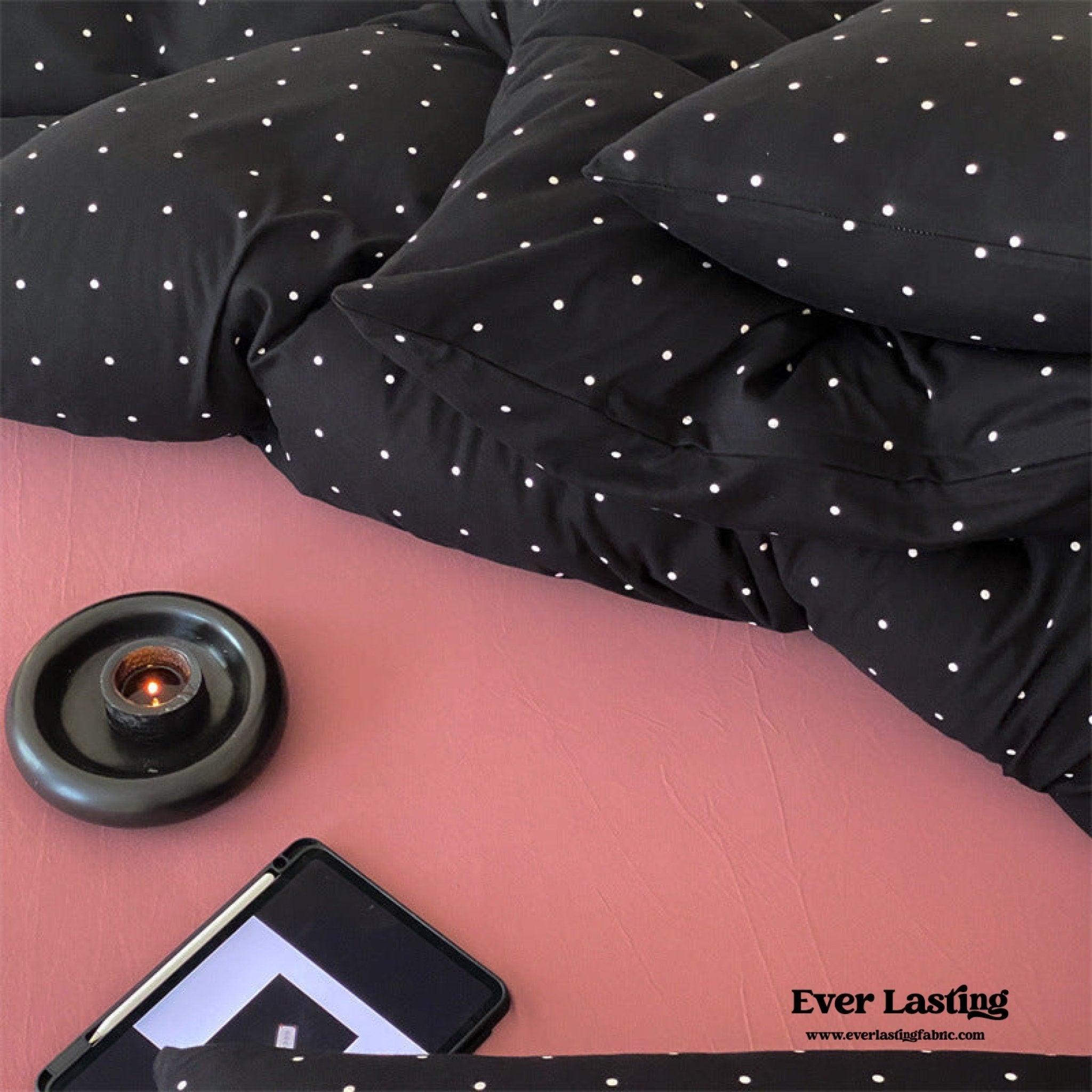 Mini Polka Dot Jersey Knit Bedding Set / Black + Pink - Ever Lasting