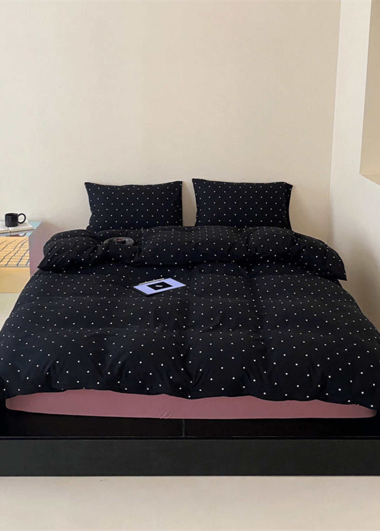 Mini Polka Dot Jersey Knit Bedding Set / Black + Pink - Ever Lasting