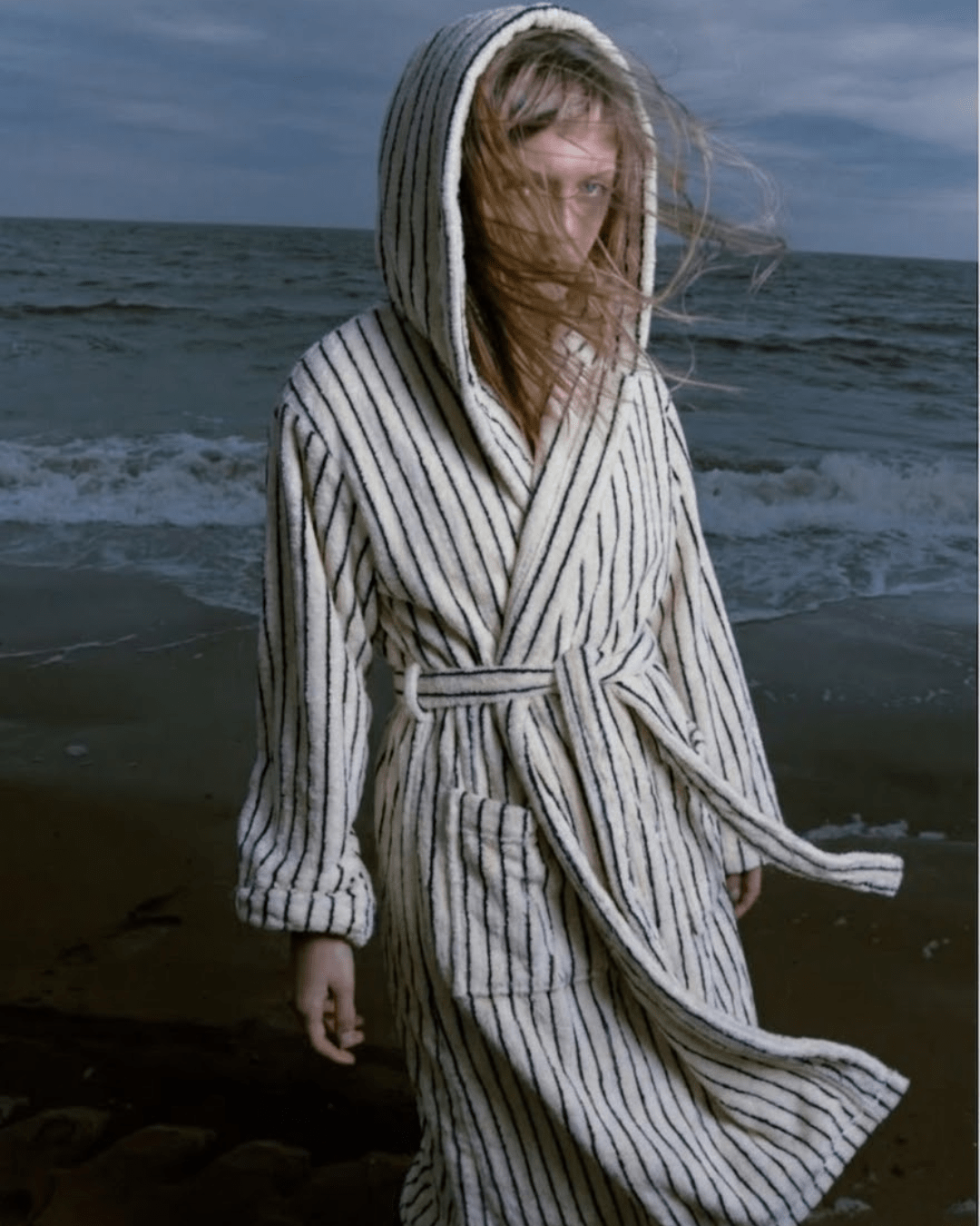 - Ever Lasting - Minimalist Thin Striped Hooded Bathrobe - Robes - Ever Lasting