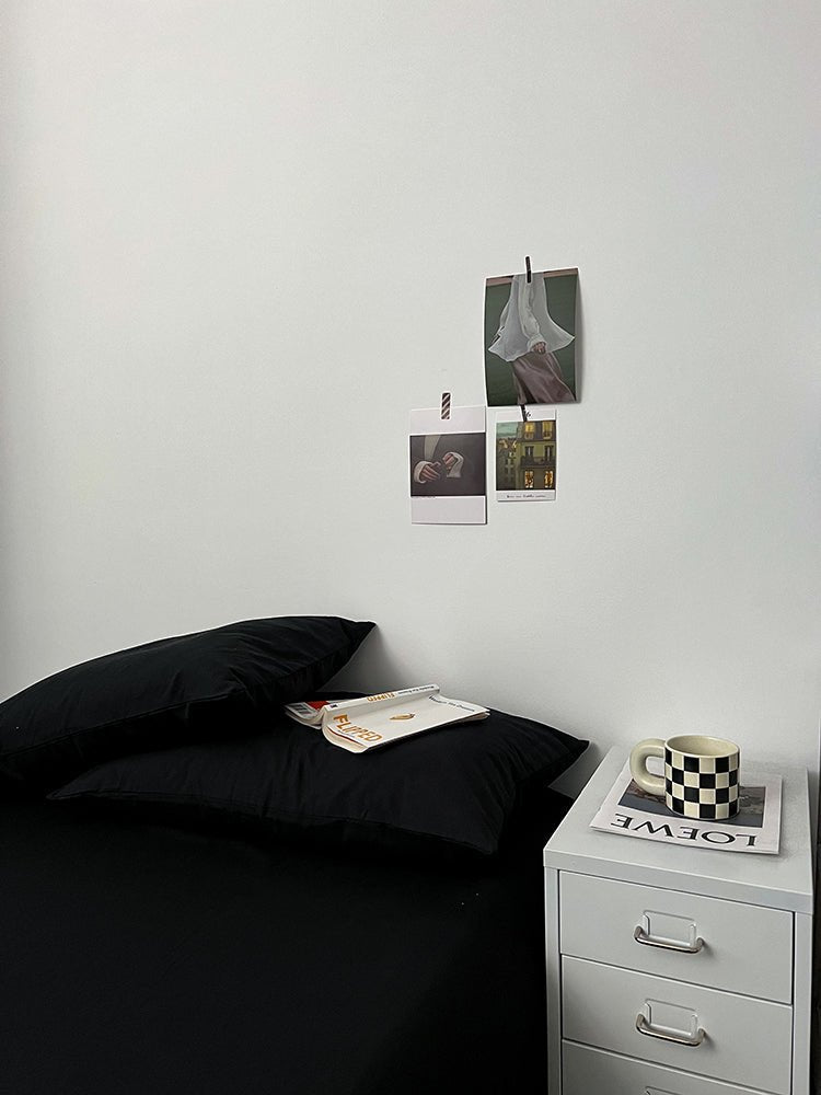 - Ever Lasting - Mixed Color Bedding Set / Pastel Pink + Black - Bedding Set - Ever Lasting