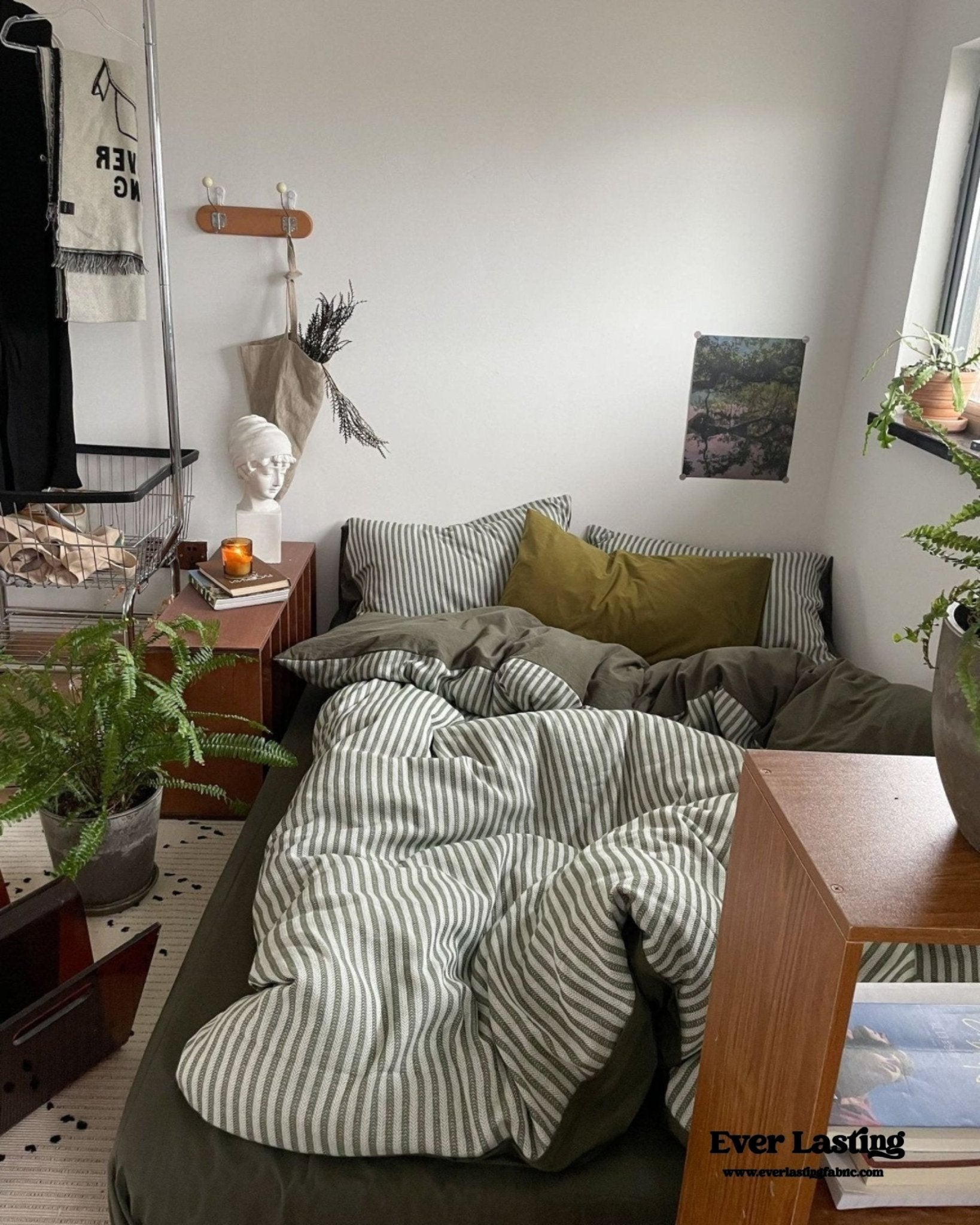 Moss Green Striped Jacquard Bedding Set - Ever Lasting