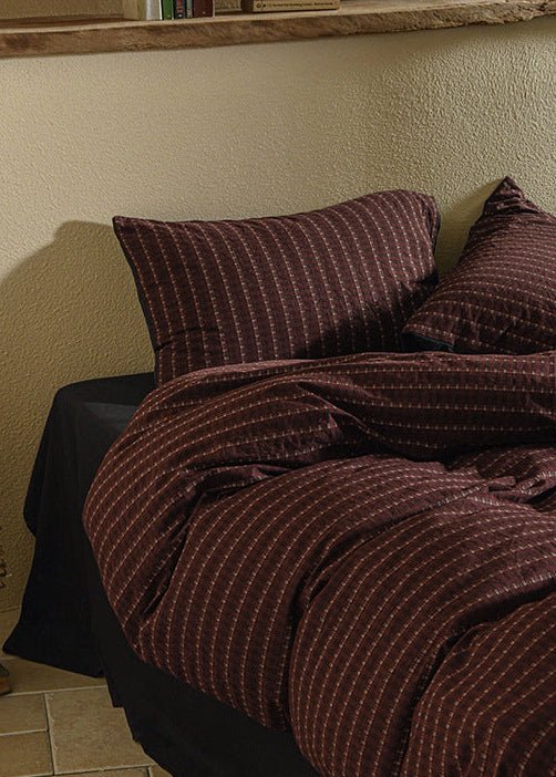 - Ever Lasting - Nathaniel Striped Jacquard Bedding Set / Black - Bedding Set - Ever Lasting