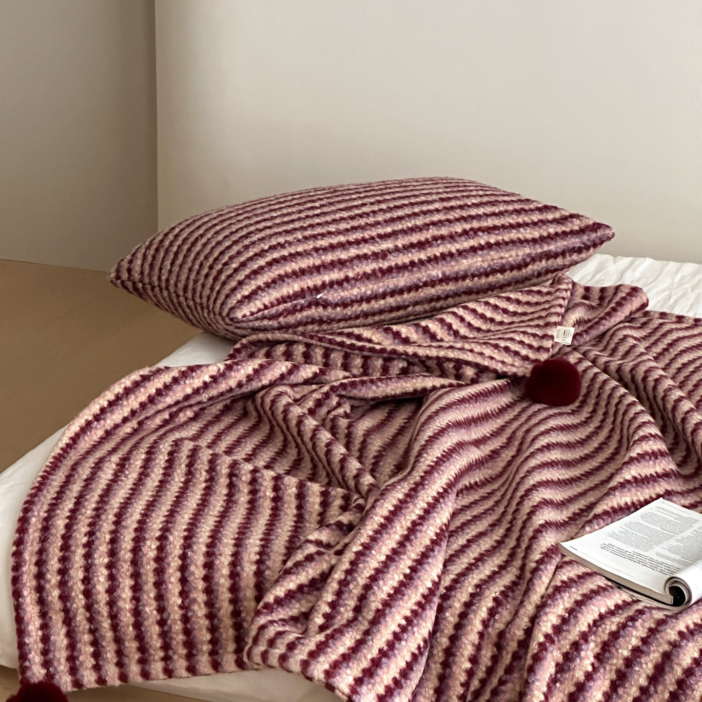 - Ever Lasting - Noelle Driftwood Stripe Velvet Throw / Green - Blanket - Ever Lasting