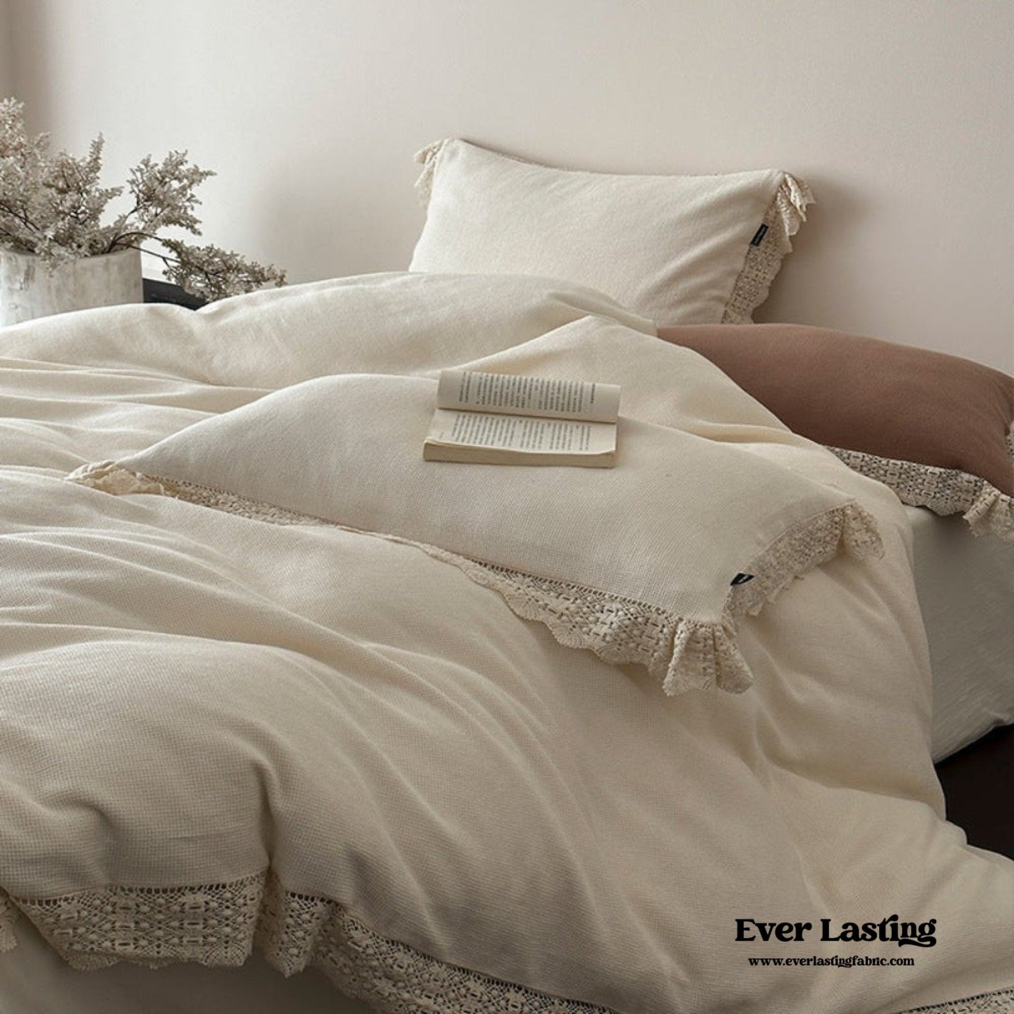 Nora Lace Double Gauze Ruffle Bedding Set / Beige - Ever Lasting