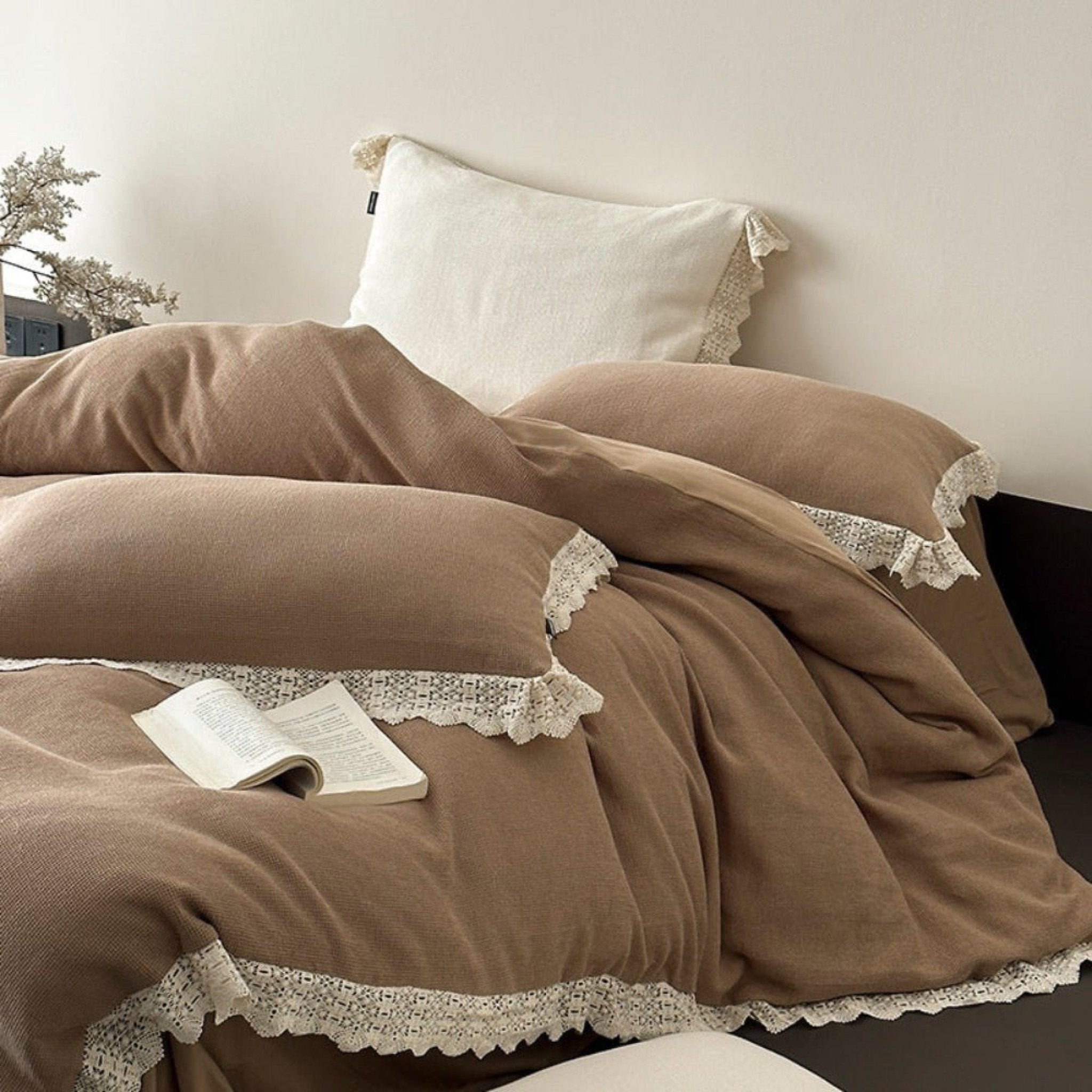 Nora Lace Double Gauze Ruffle Bedding Set / Beige - Ever Lasting