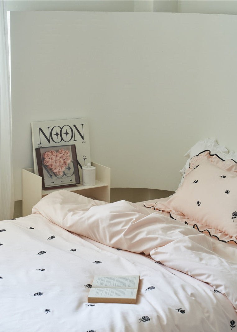 - Ever Lasting - Opal Floral Ruffle Lace Bedding Set / Purple - Bedding Set - Ever Lasting