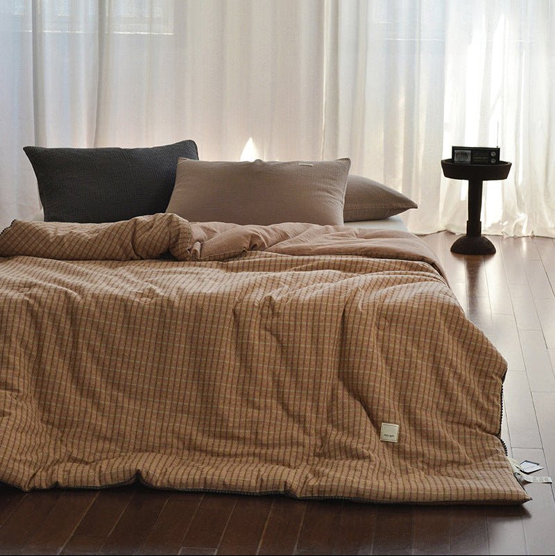 - Ever Lasting - Owen Retro Gingham Comforter Blanket / Brown - Blanket - Ever Lasting