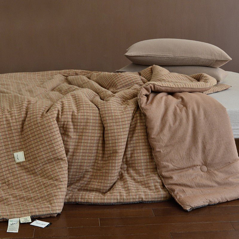 - Ever Lasting - Owen Retro Gingham Comforter Blanket / Brown - Blanket - Ever Lasting