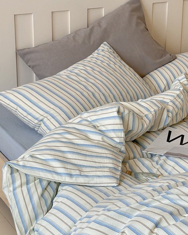 - Ever Lasting - Parker Minimalist Striped Bedding Set / Blue & Brown - Bedding Set - Ever Lasting