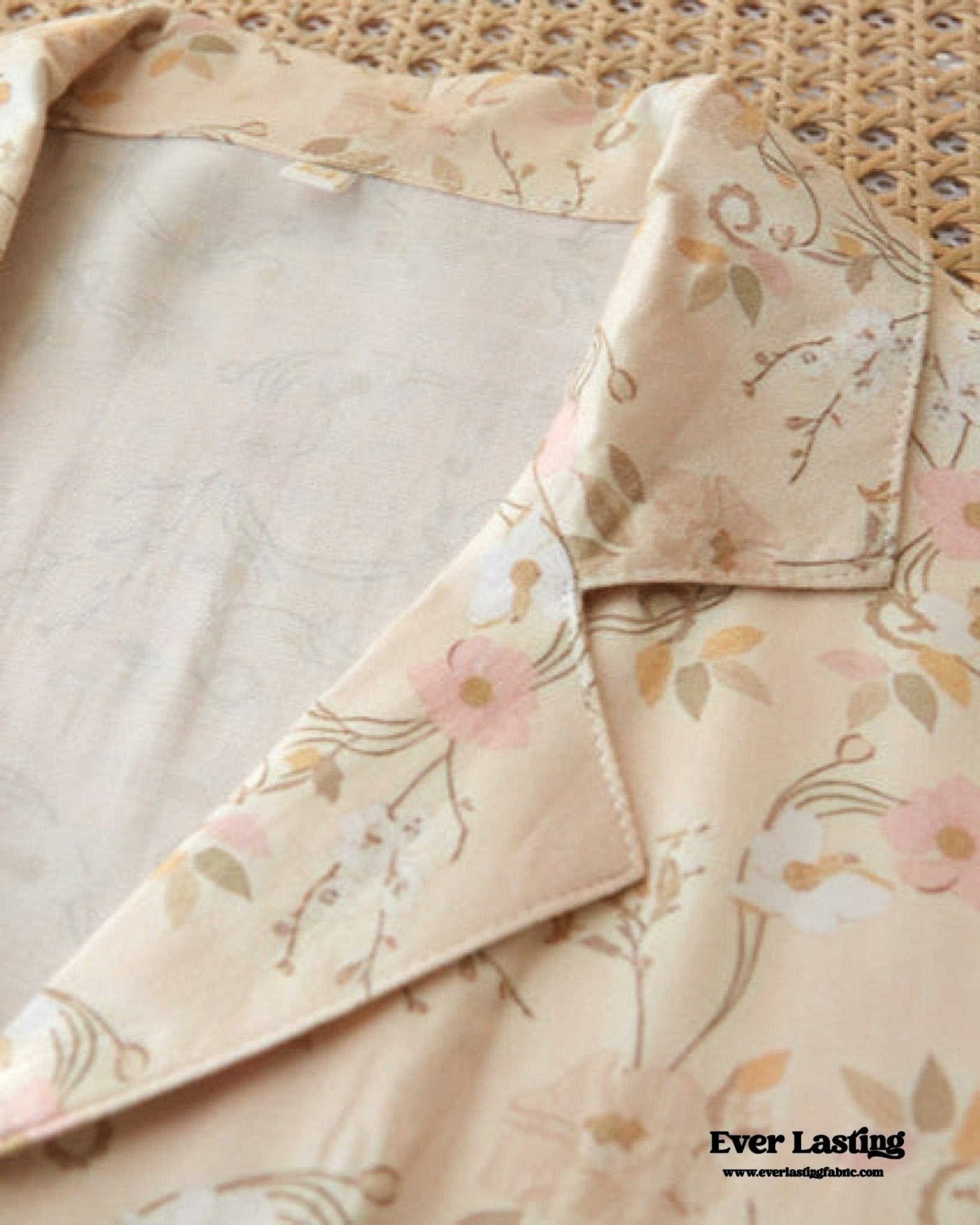 Pastoral Floral Short - Sleeve Long - Pants Pajama Set / Green - Ever Lasting