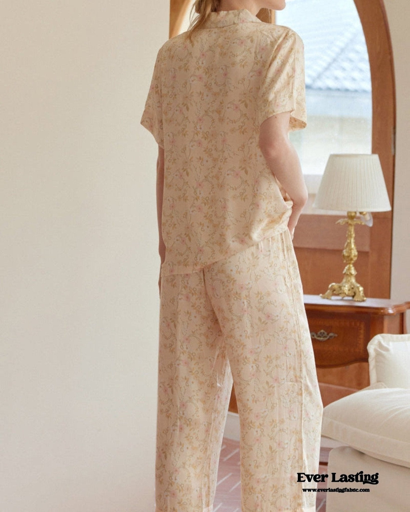 Pastoral Floral Short - Sleeve Long - Pants Pajama Set / Green - Ever Lasting