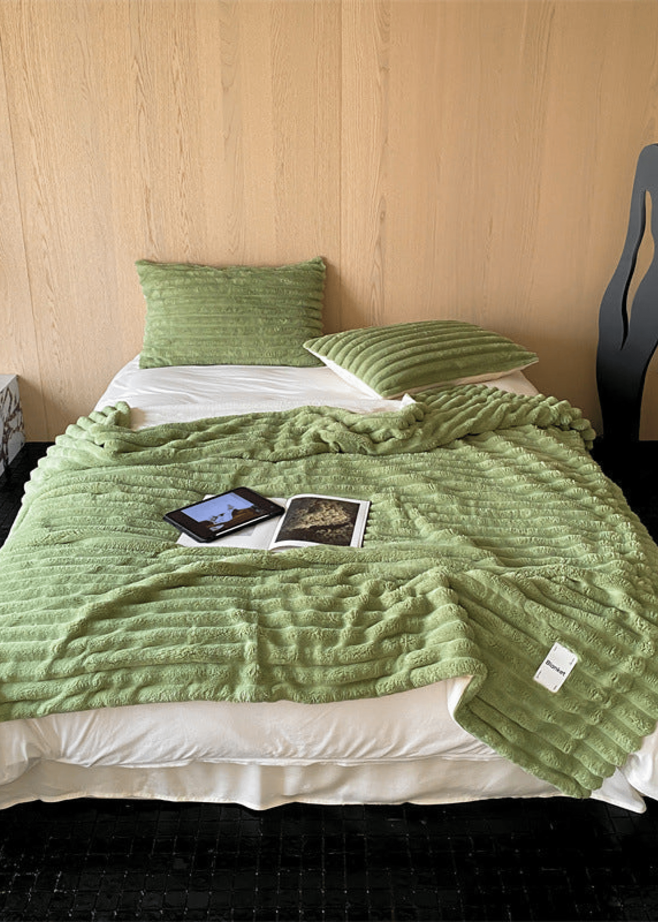 - Ever Lasting - Plush Cozy Jacquard Blanket / Cream White - Blankets - Ever Lasting