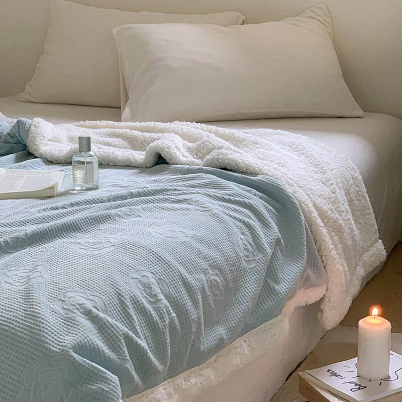 - Ever Lasting - Plush Fleece Floral Blanket / Off White - Blankets - Ever Lasting