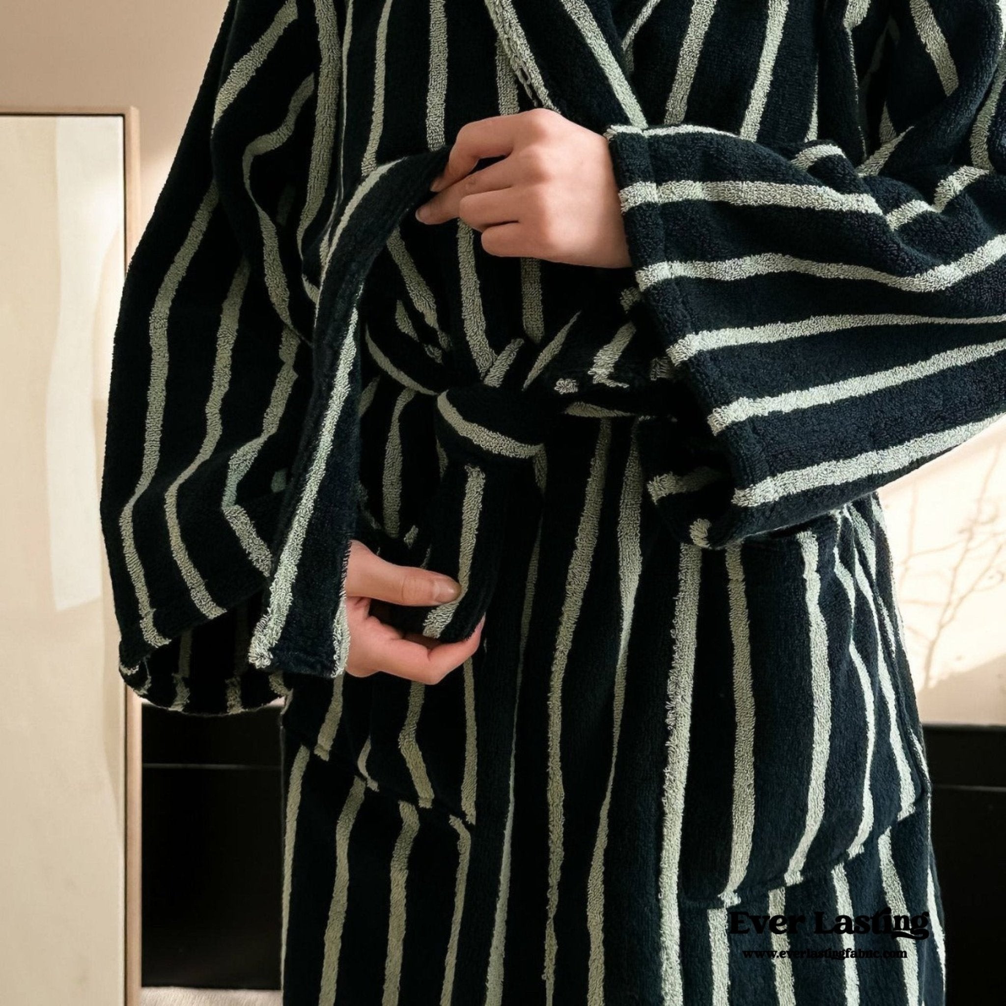Retro Minimalist Striped Bathrobe Set / Green - Ever Lasting